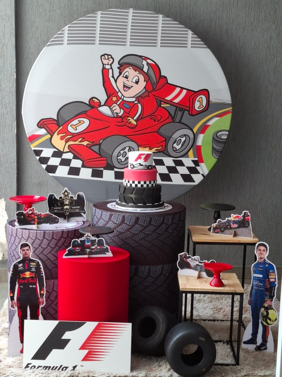 Formula 1 - Encantada Festas e Locações 