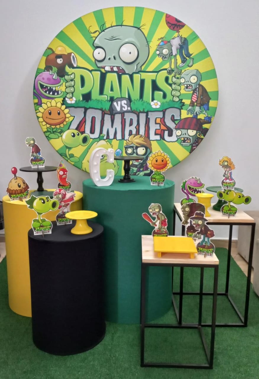 Plants X Zombies - Encantada Festas e Locações 