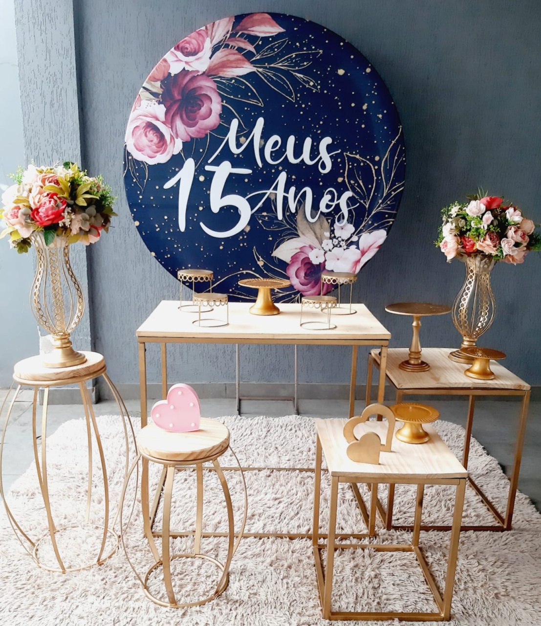 Meus 15 Anos - Encantada Festas e Locações 