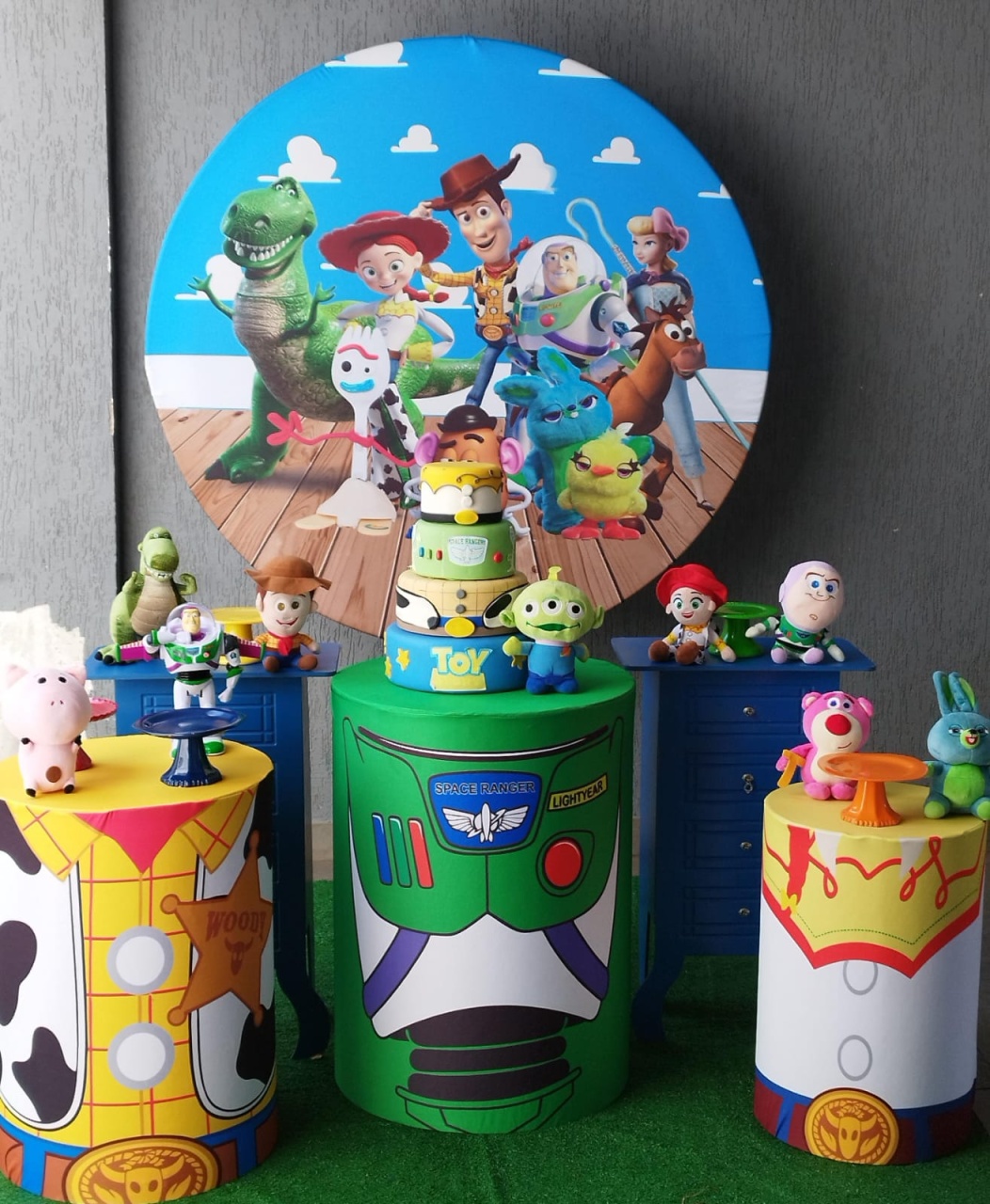 Toy Story 2 - Encantada Festas e Locações 