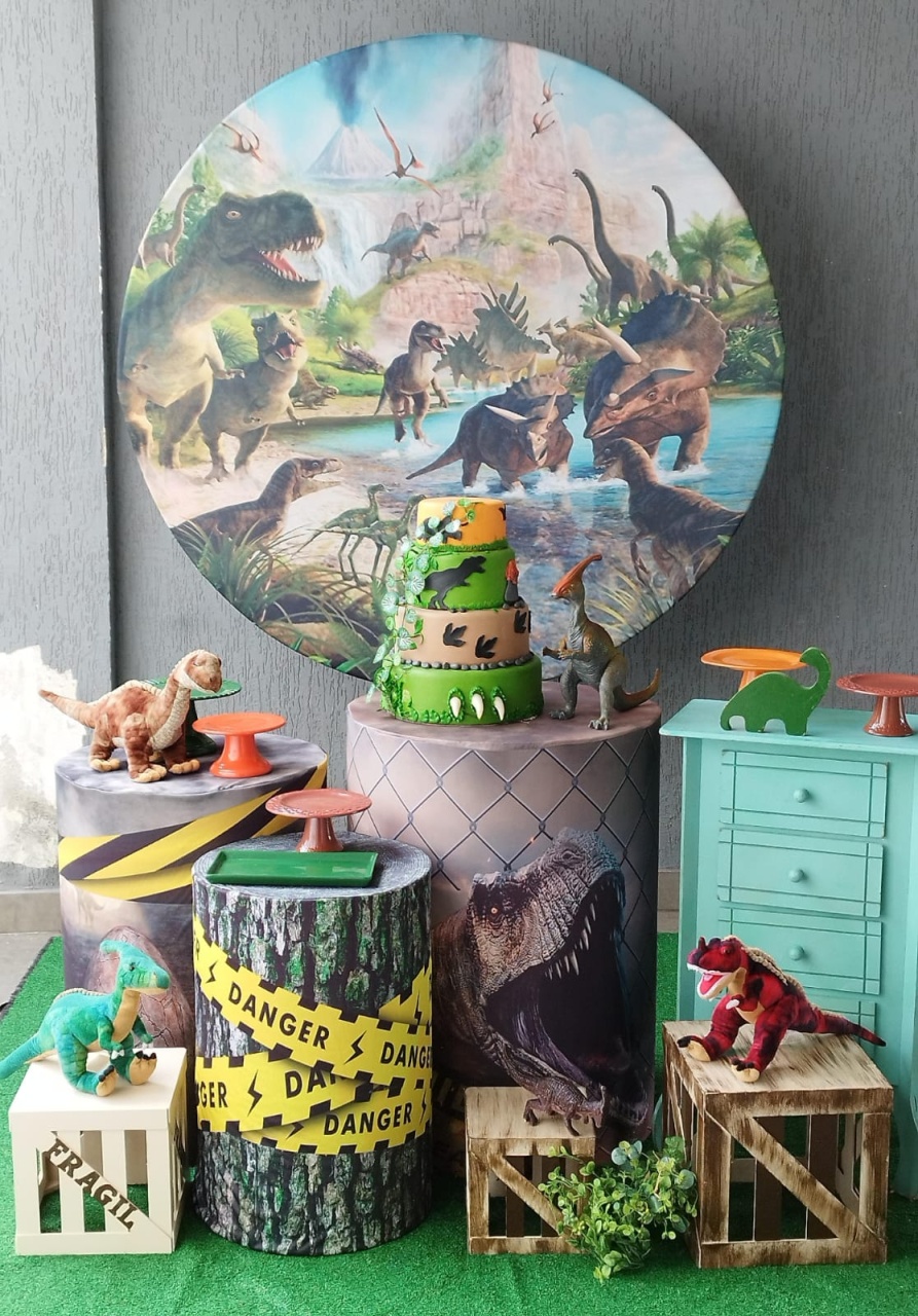 Dinossauro - Encantada Festas e Locações 