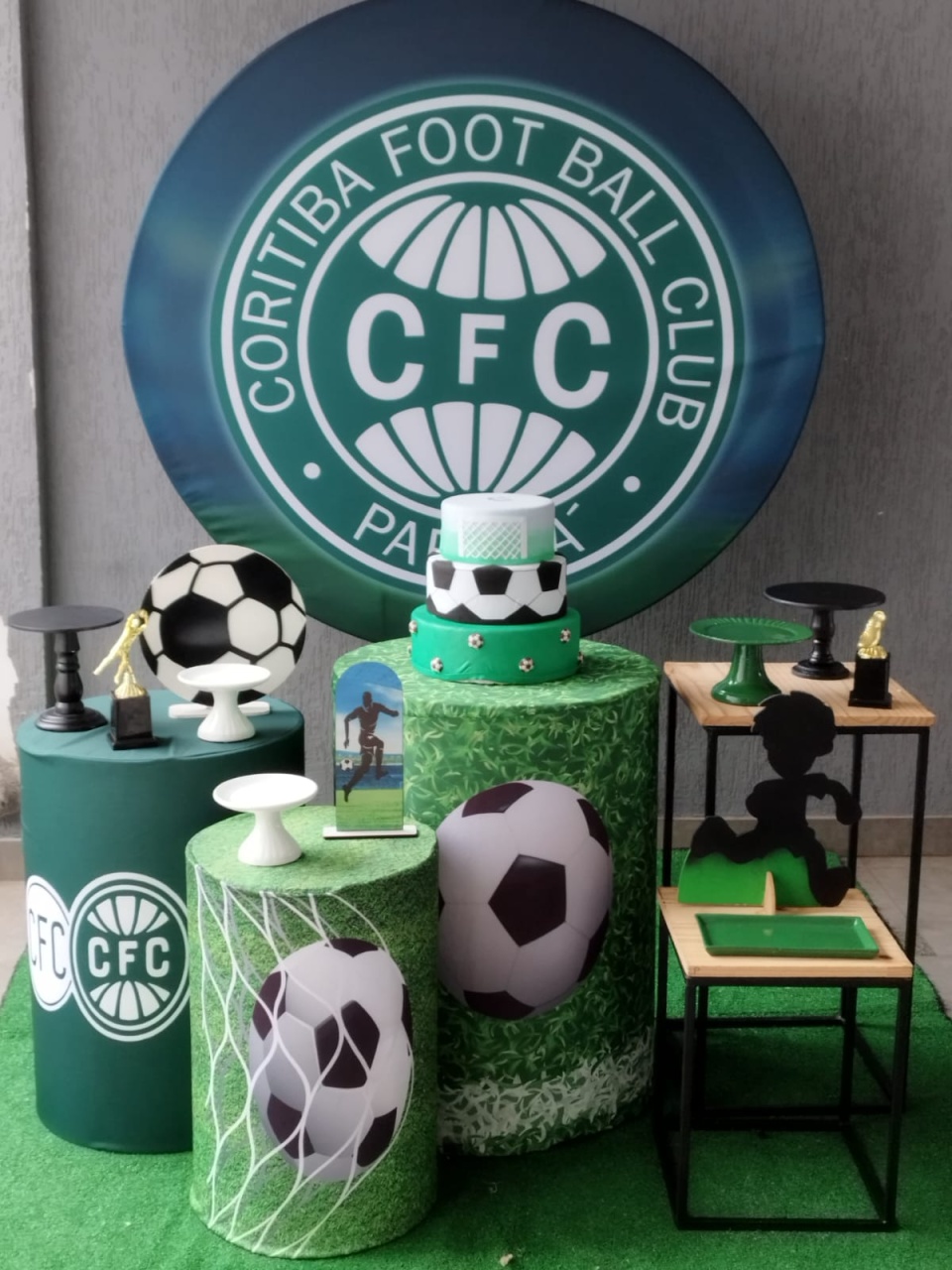 Futebol Coxa - Encantada Festas e Locações 