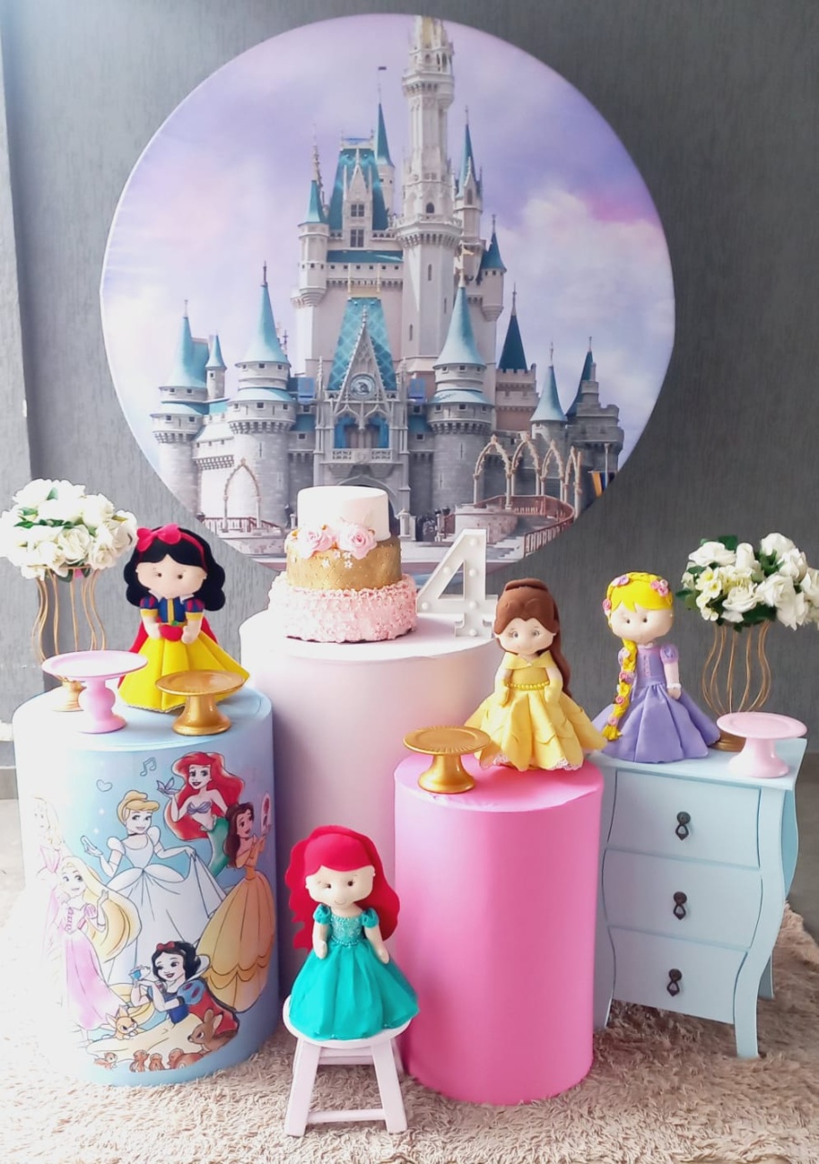 Princesas Disney 2 - Encantada Festas e Locações 