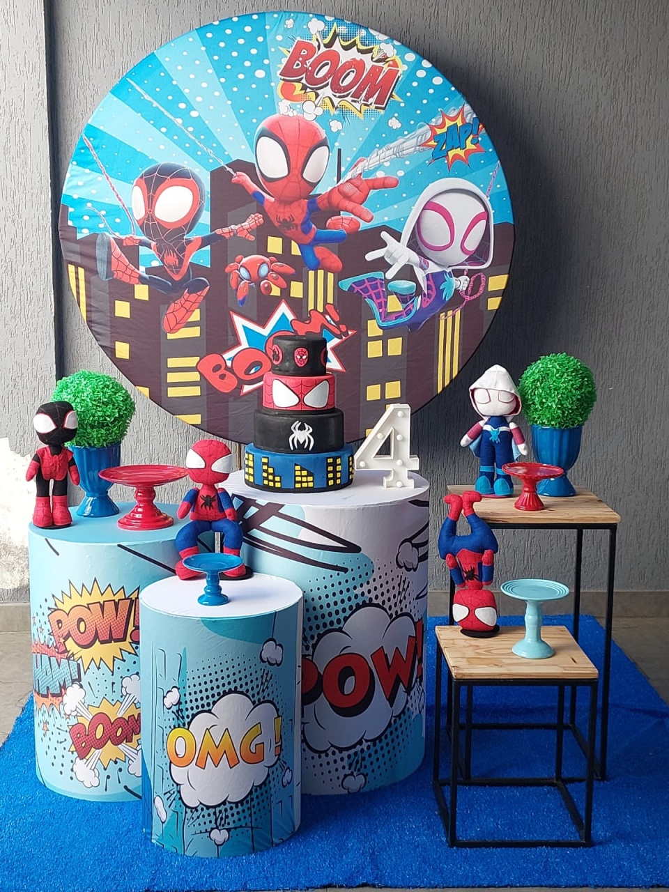 Homem Aranha Amigos - Encantada Festas e Locações 