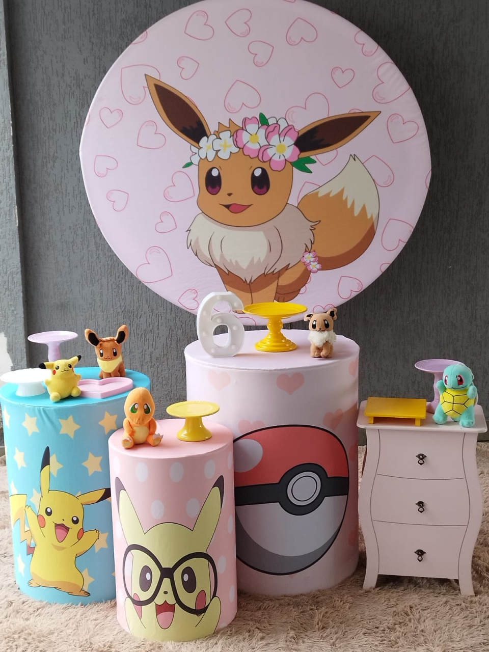 Evee Pokemon - Encantada Festas e Locações 
