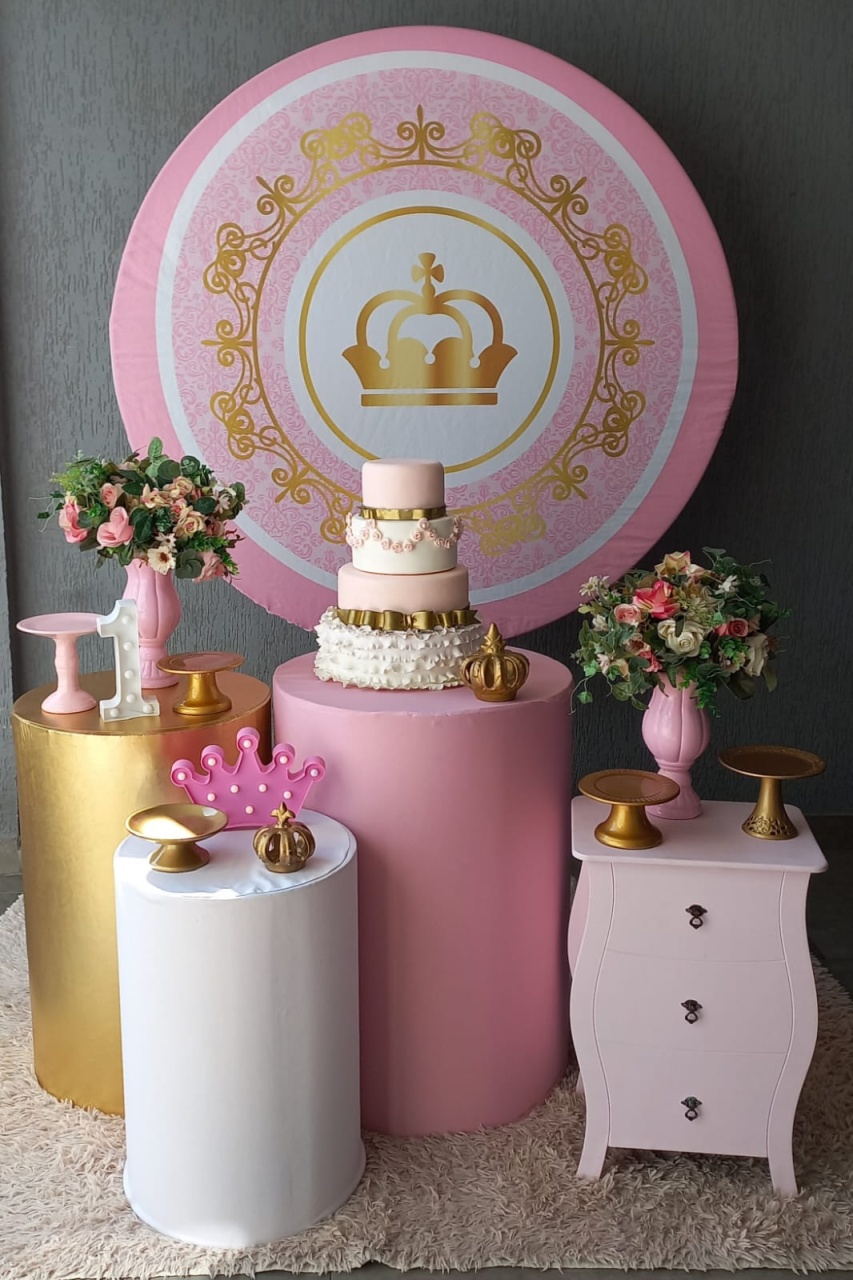 Reinado Rosa - Encantada Festas e Locações 