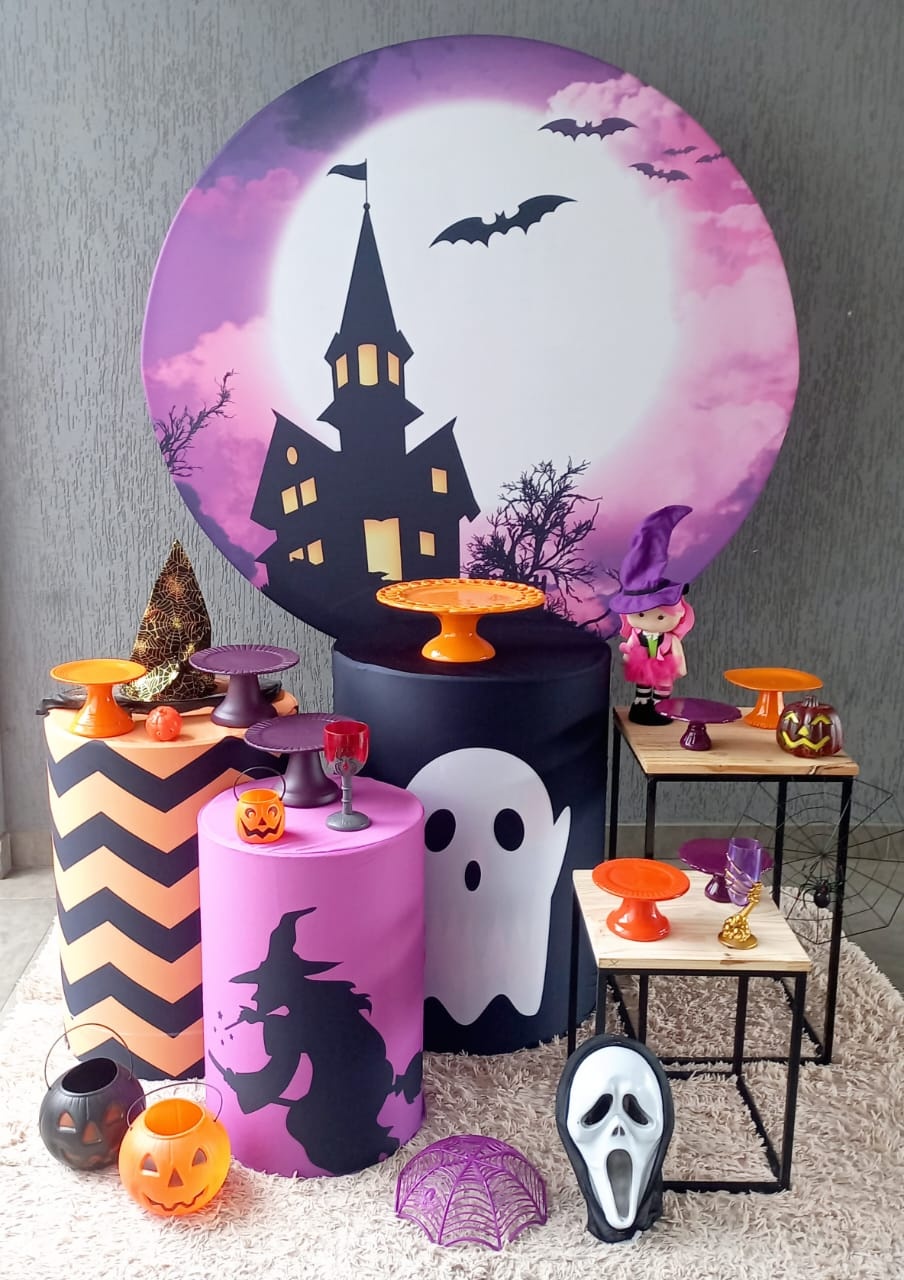 Halloween Roxo - Encantada Festas e Locações 
