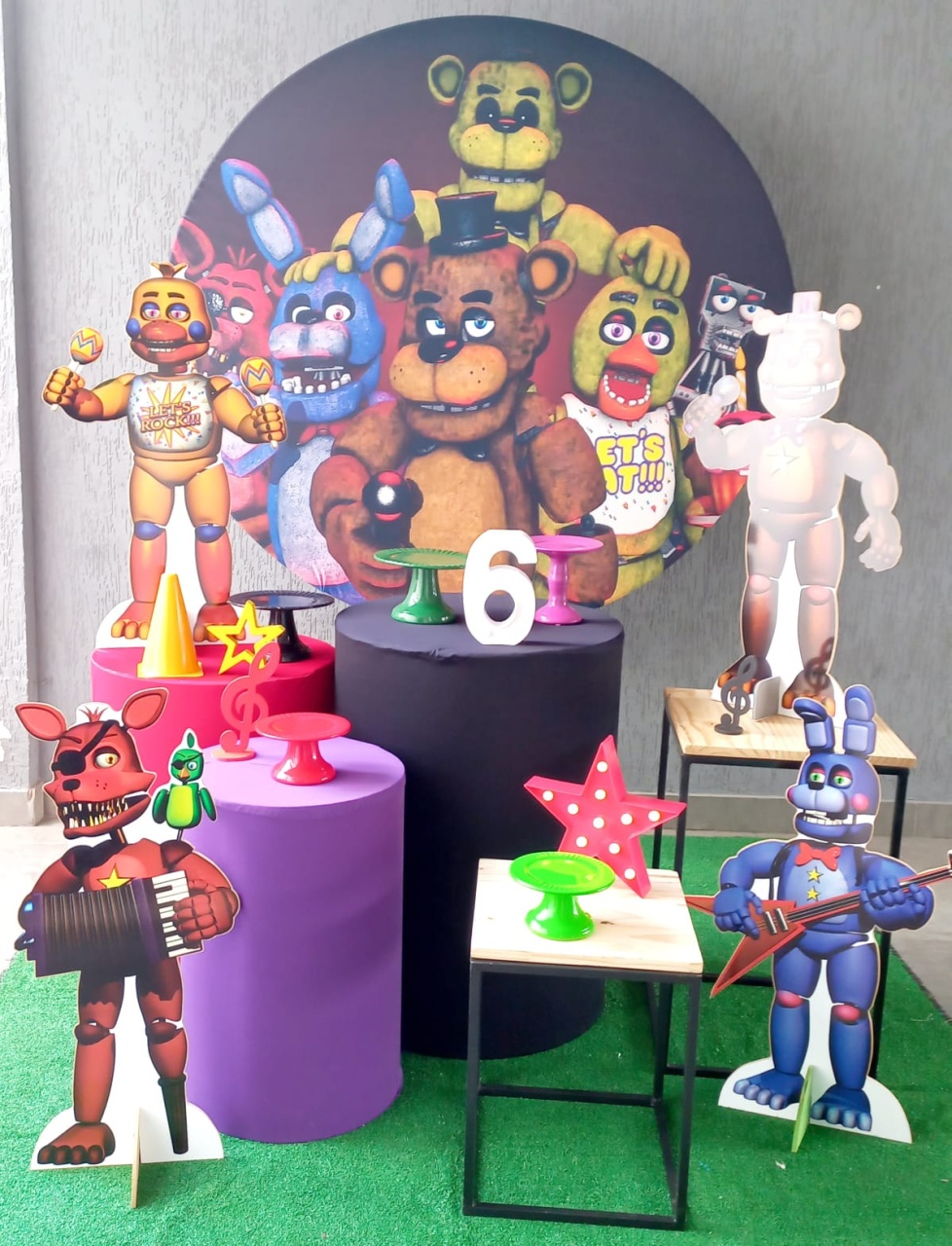 Five Night's At Freddy's - Encantada Festas e Locações 