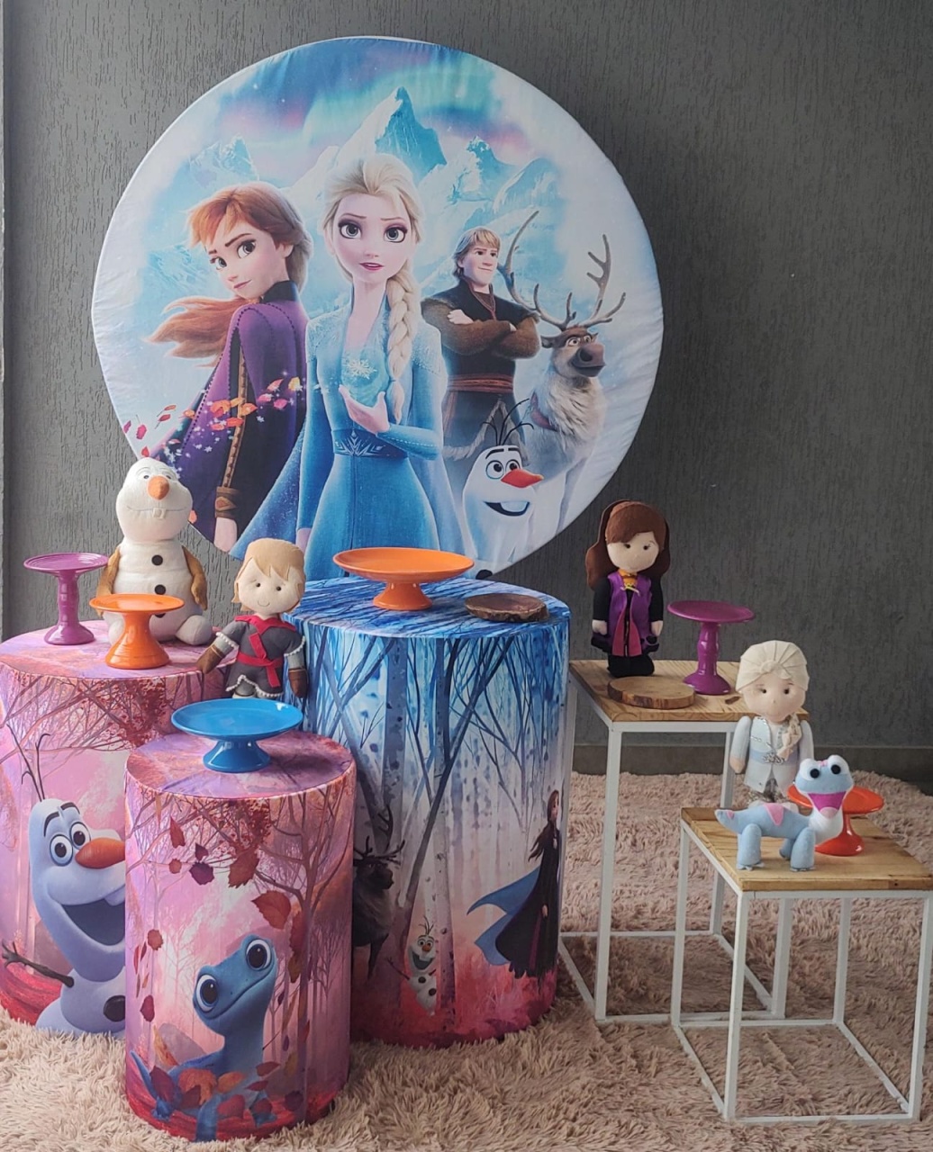 Frozen 3 - Encantada Festas e Locações 