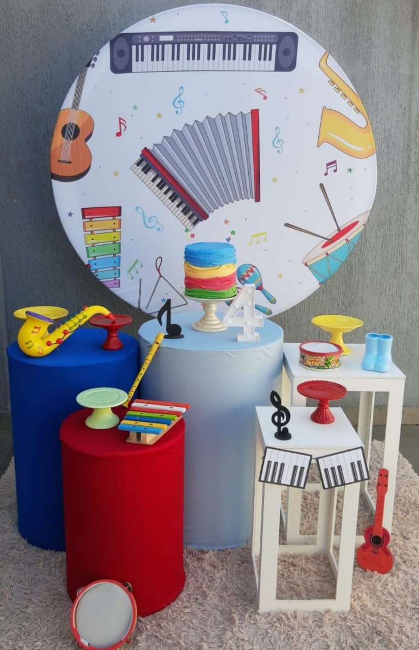 Instrumentos Musicais - Encantada Festas e Locações 