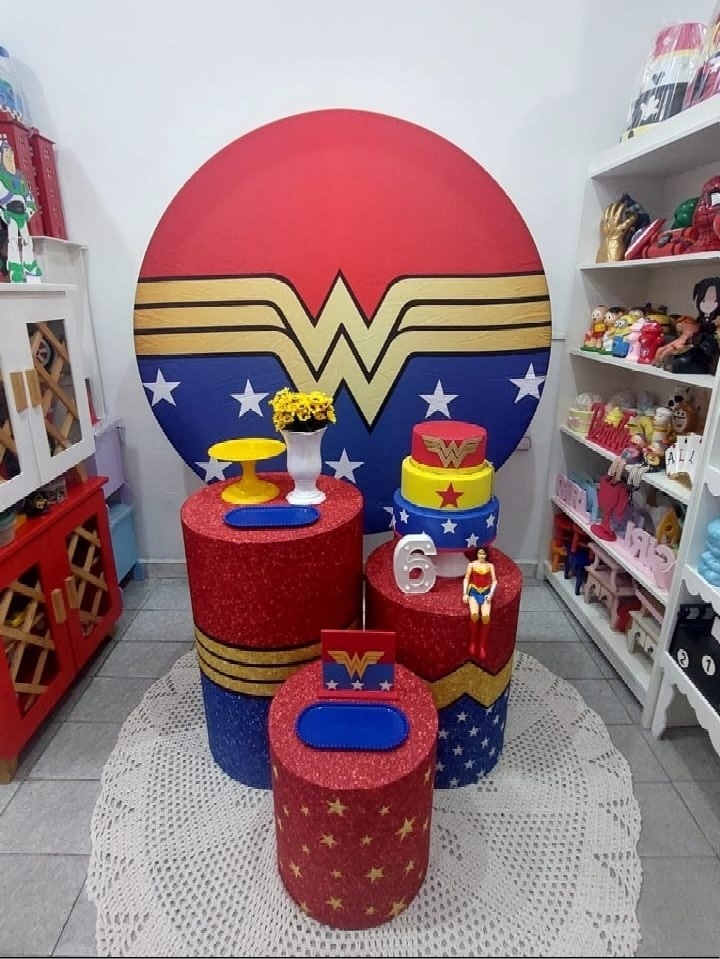 Mulher Maravilha - Mirlenedecora