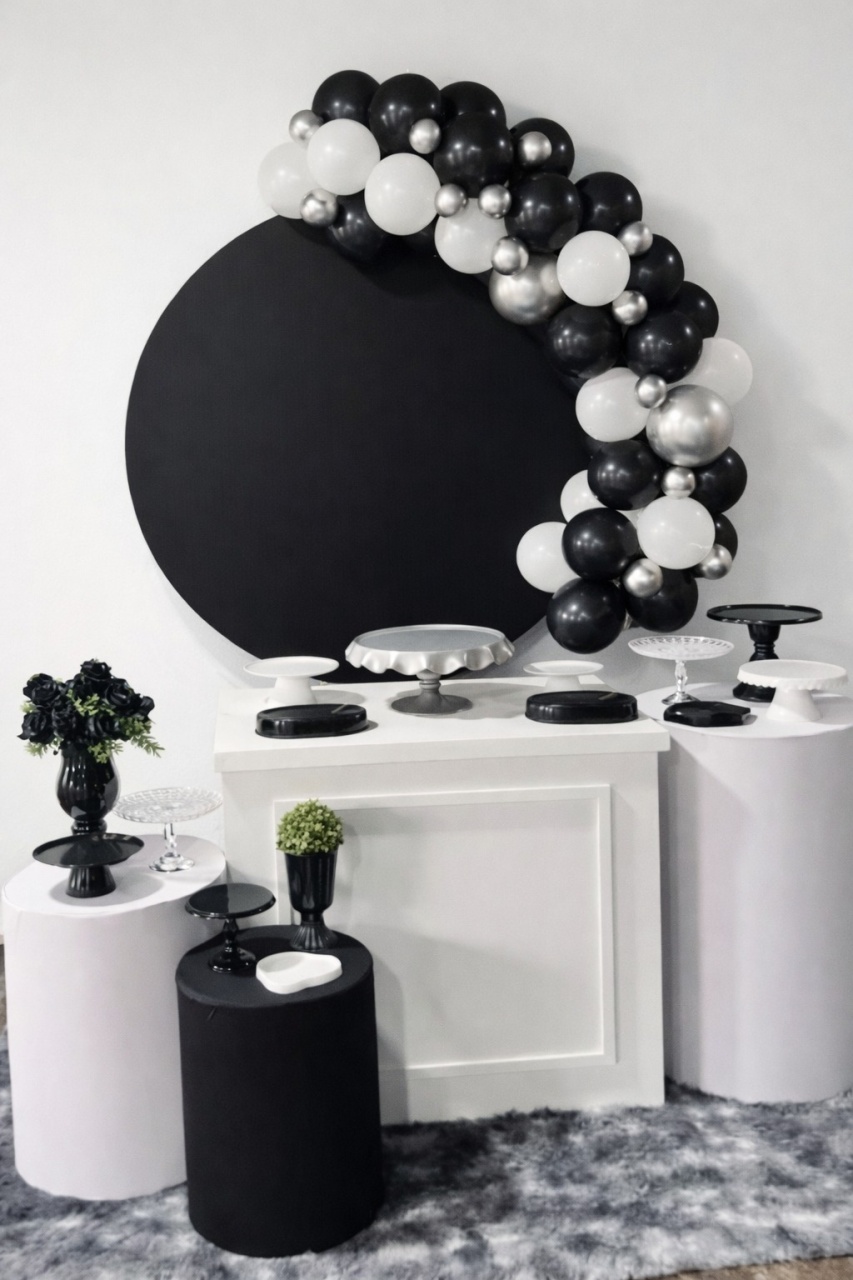 Preto E Prata - Mirlenedecora