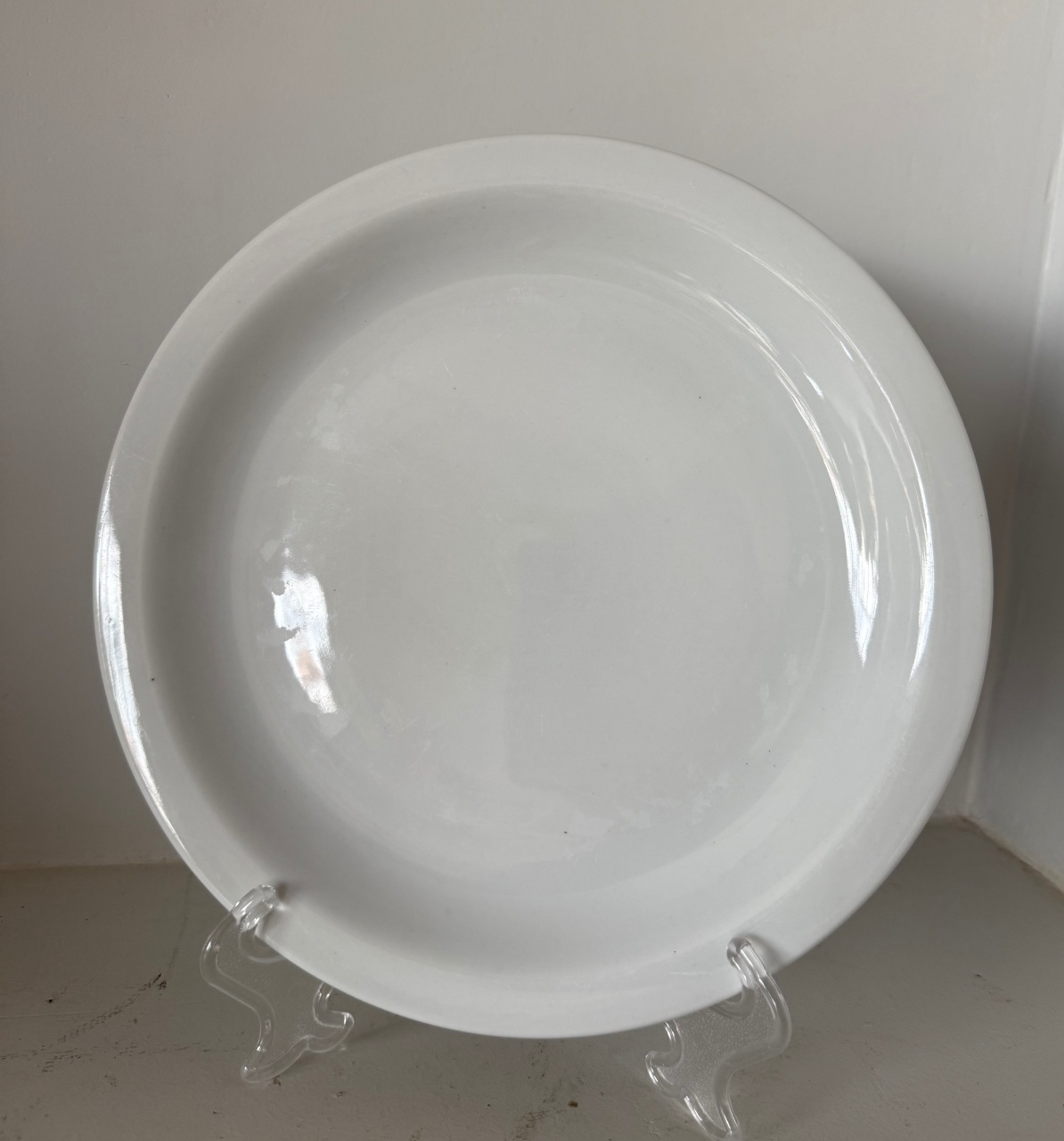 Prato Branco  - Adriana lok & Decore