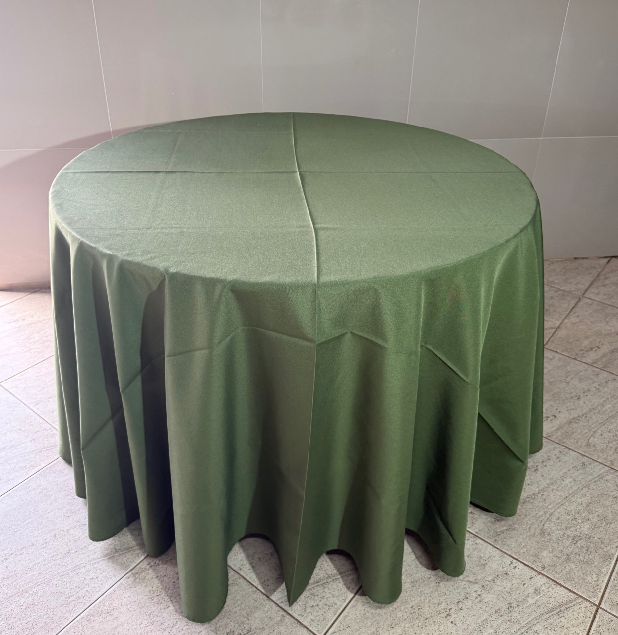 Toalha Redonda Verde Musgo - Adriana lok & Decore