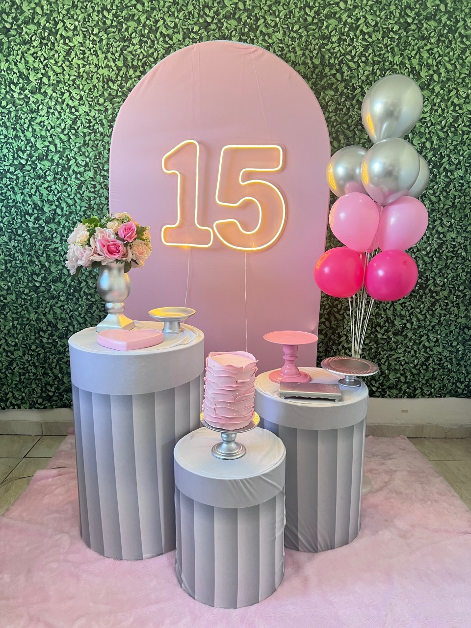 15 Anos Rosa  - alfestas
