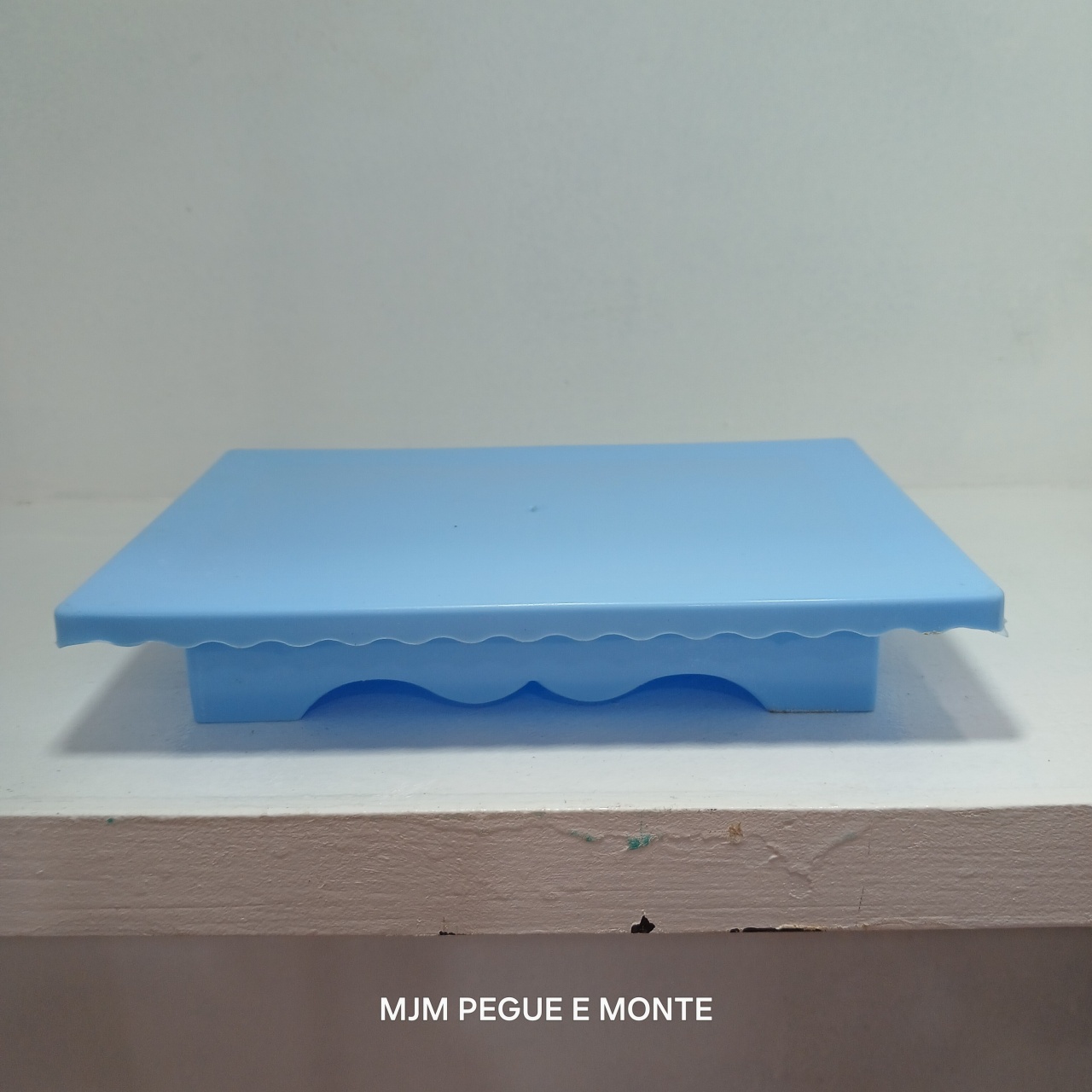 Bandeja Baixa Acrílico Azul Bebê  - MJM PEGUE E MONTE