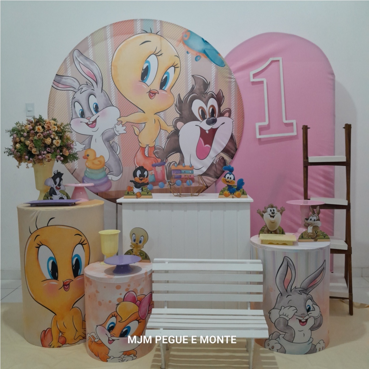 Kit Diamante Looney Tunes Menina - MJM PEGUE E MONTE