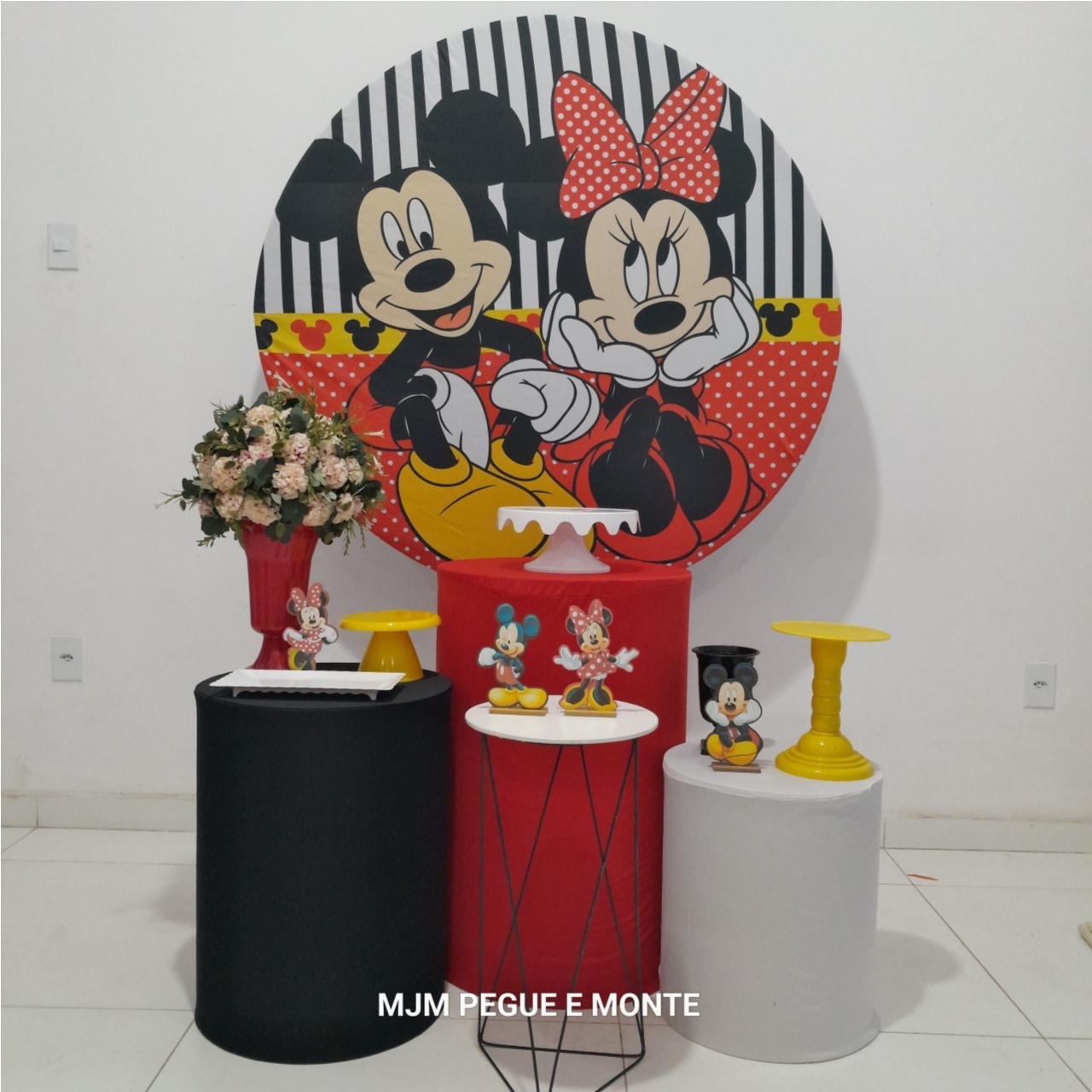 Kit Esmeralda Mickey E Minnie - MJM PEGUE E MONTE