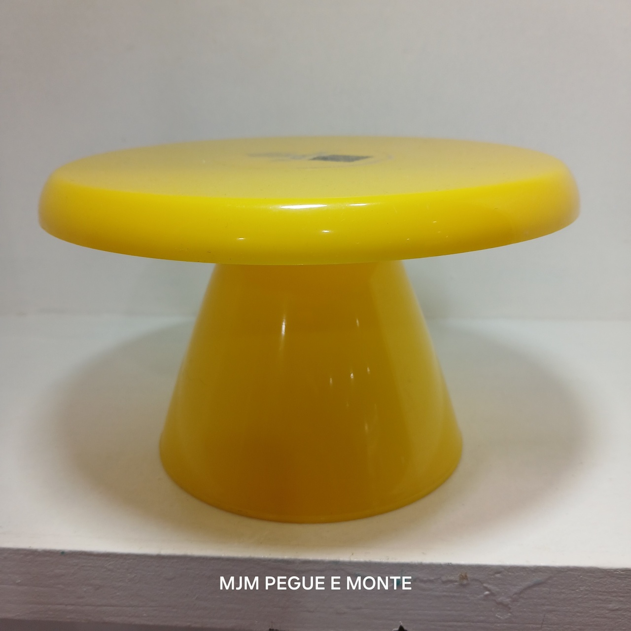 Bandeja M Amarelo  - MJM PEGUE E MONTE