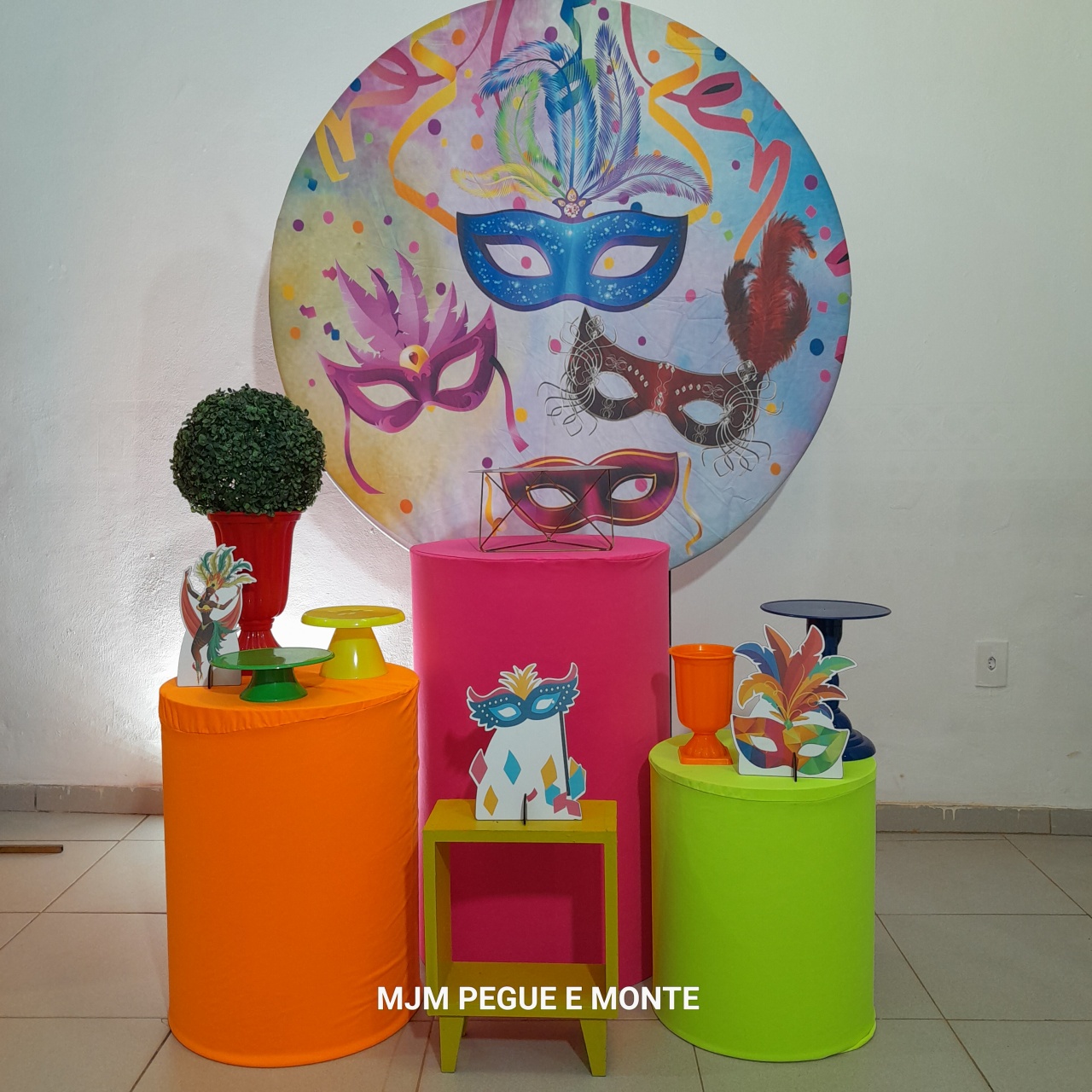 Kit Esmeralda Carnaval - MJM PEGUE E MONTE