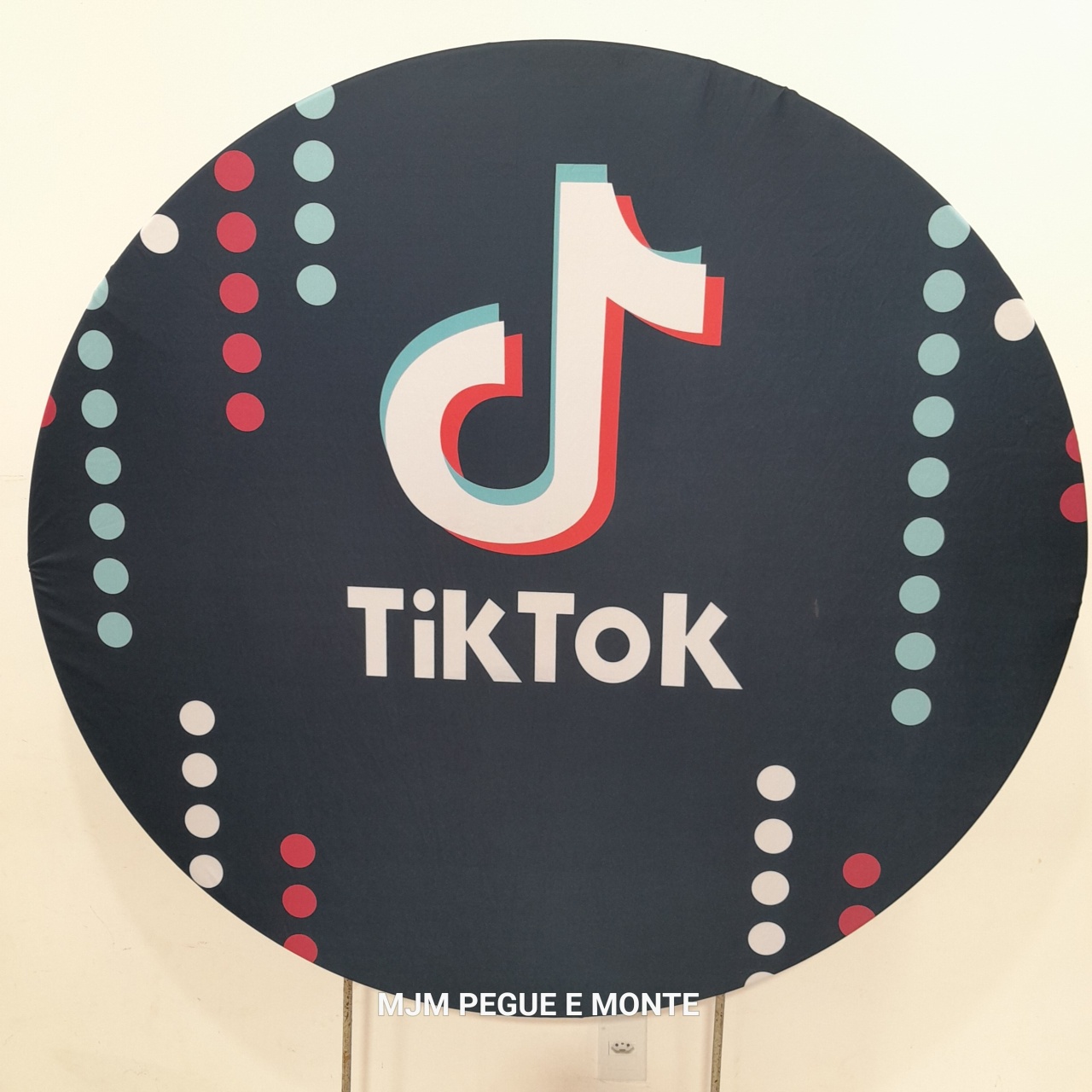 Capa Painel Redondo Tik Tok - MJM PEGUE E MONTE