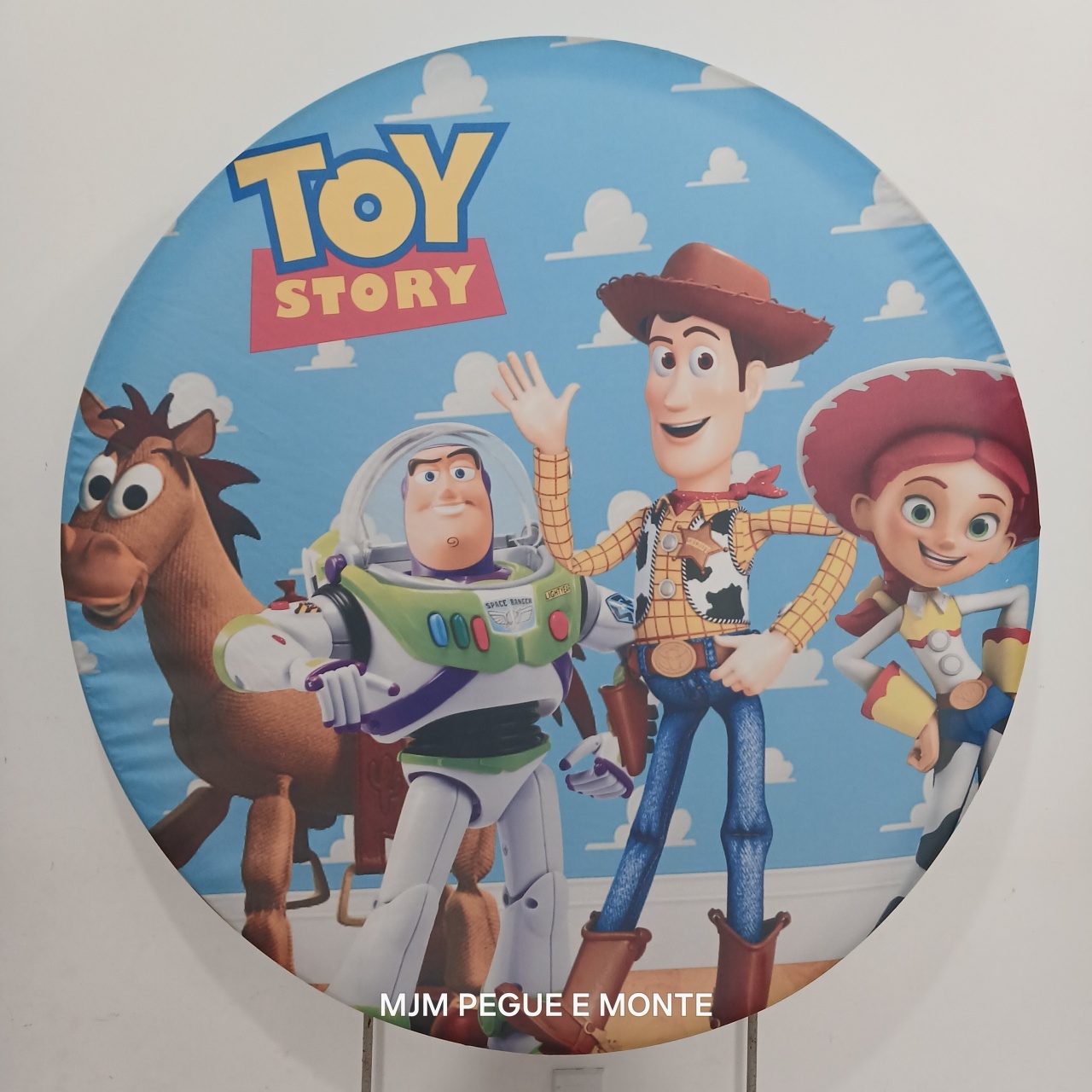 Capa Painel Redondo Toy Story - MJM PEGUE E MONTE