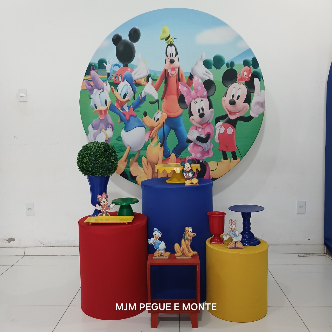 Kit Esmeralda Mickey E Sua Turma - MJM PEGUE E MONTE