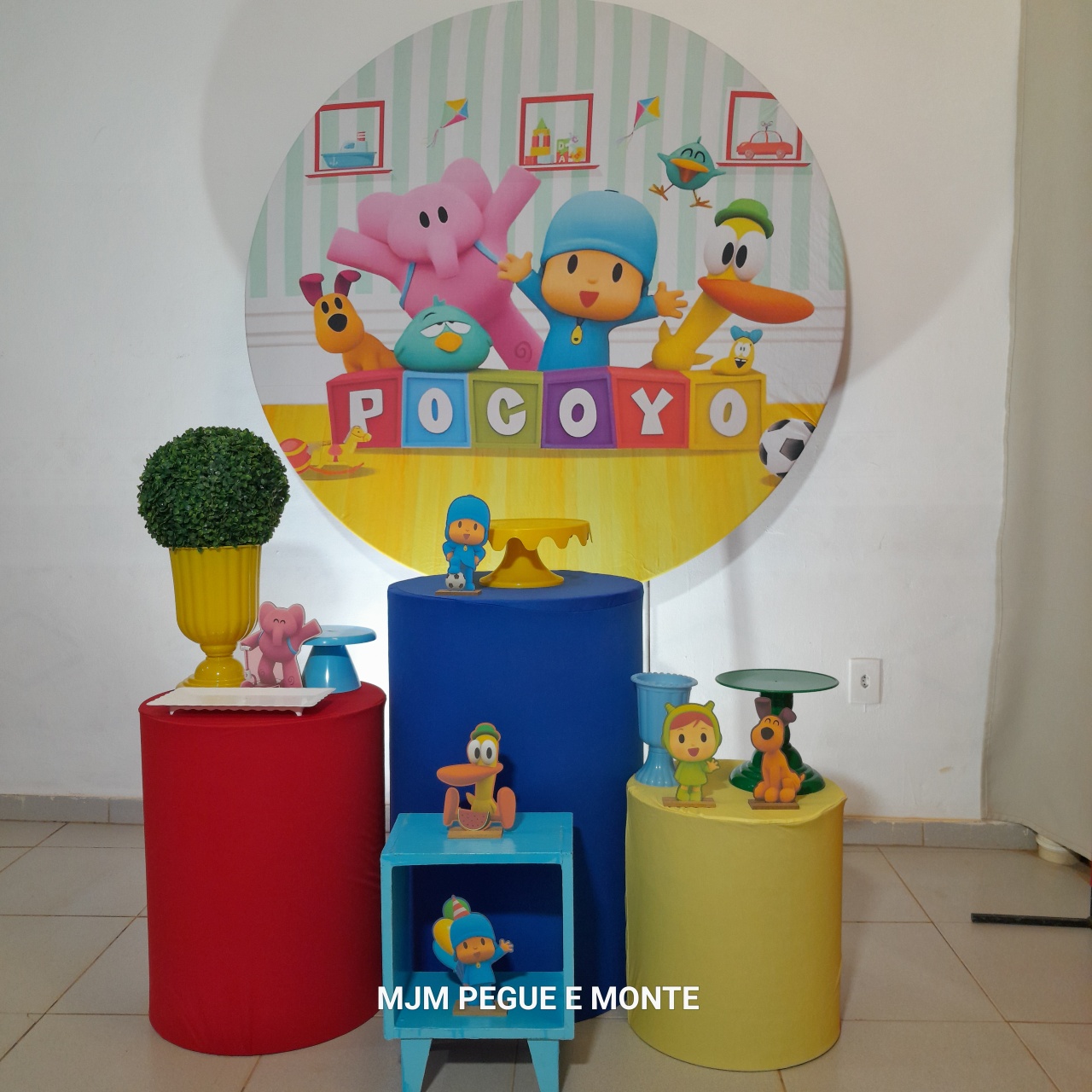 Kit Esmeralda Pocoyo - MJM PEGUE E MONTE