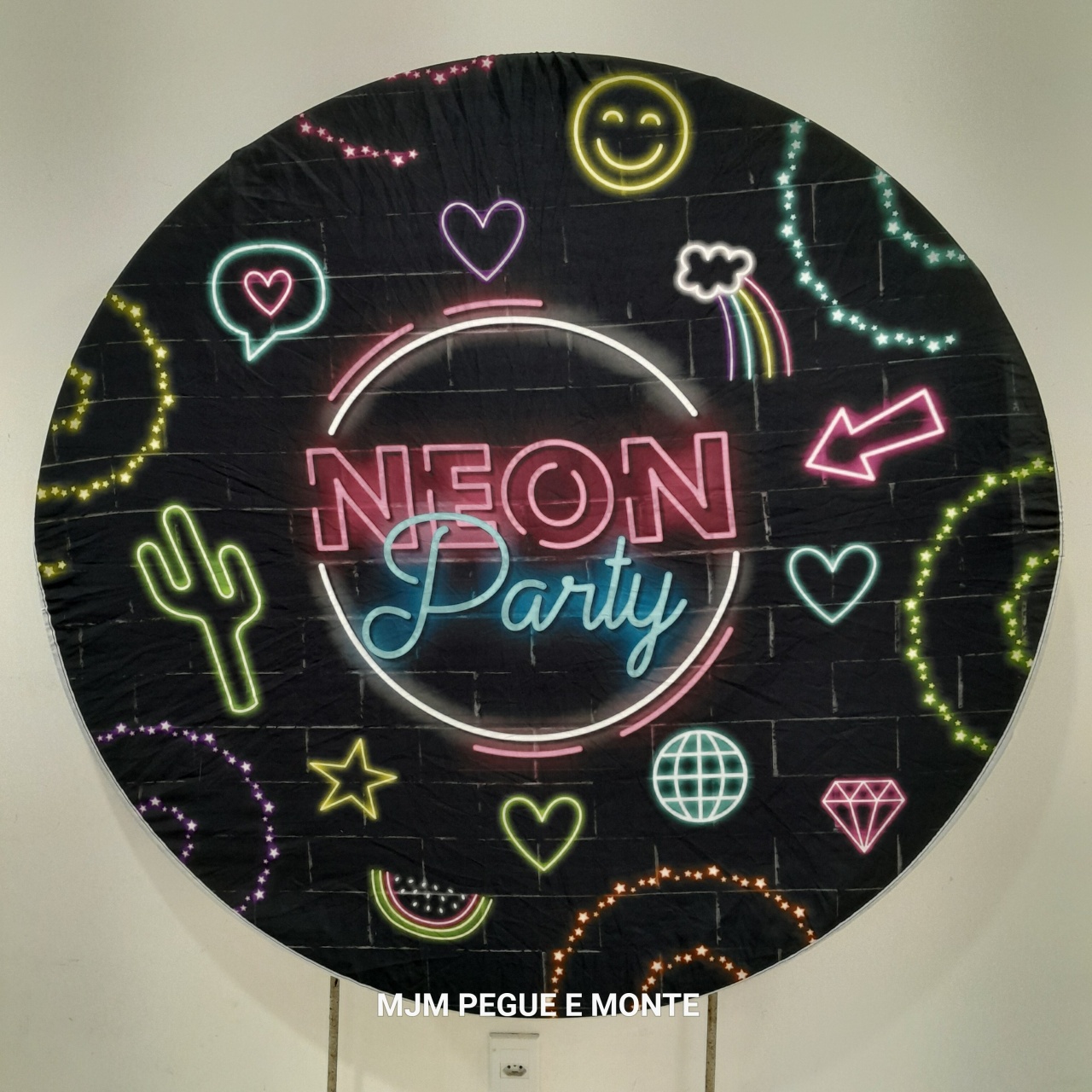 Capa Painel Redondo Neon - MJM PEGUE E MONTE