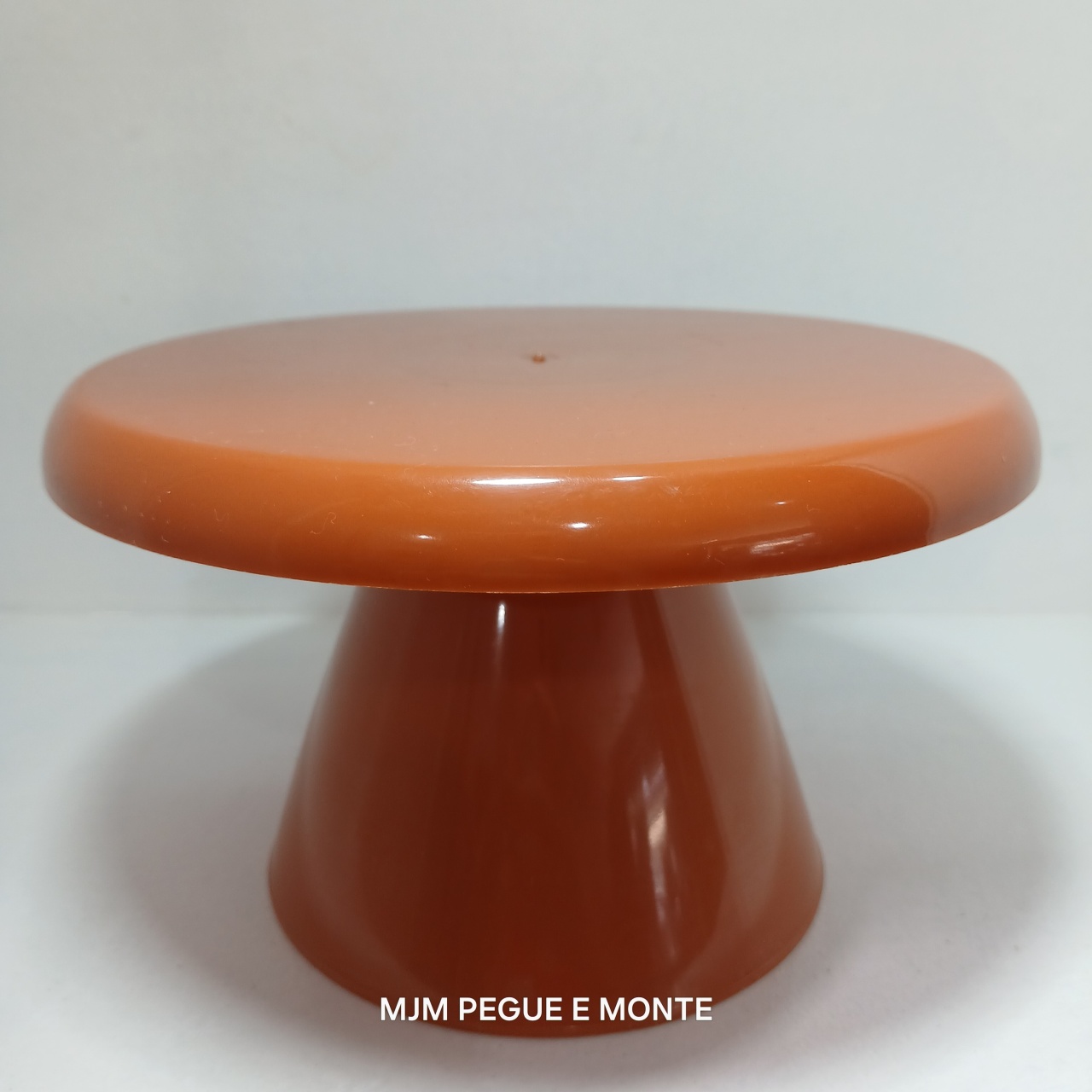 Bandeja M Acrílico Terracota  - MJM PEGUE E MONTE