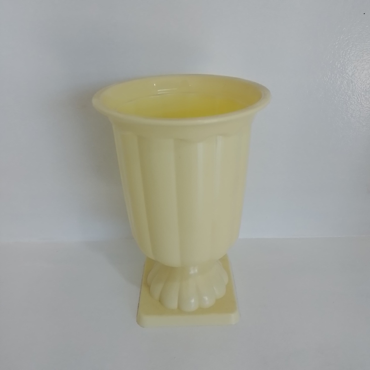 Vasinho Amarelo Candy - MJM PEGUE E MONTE
