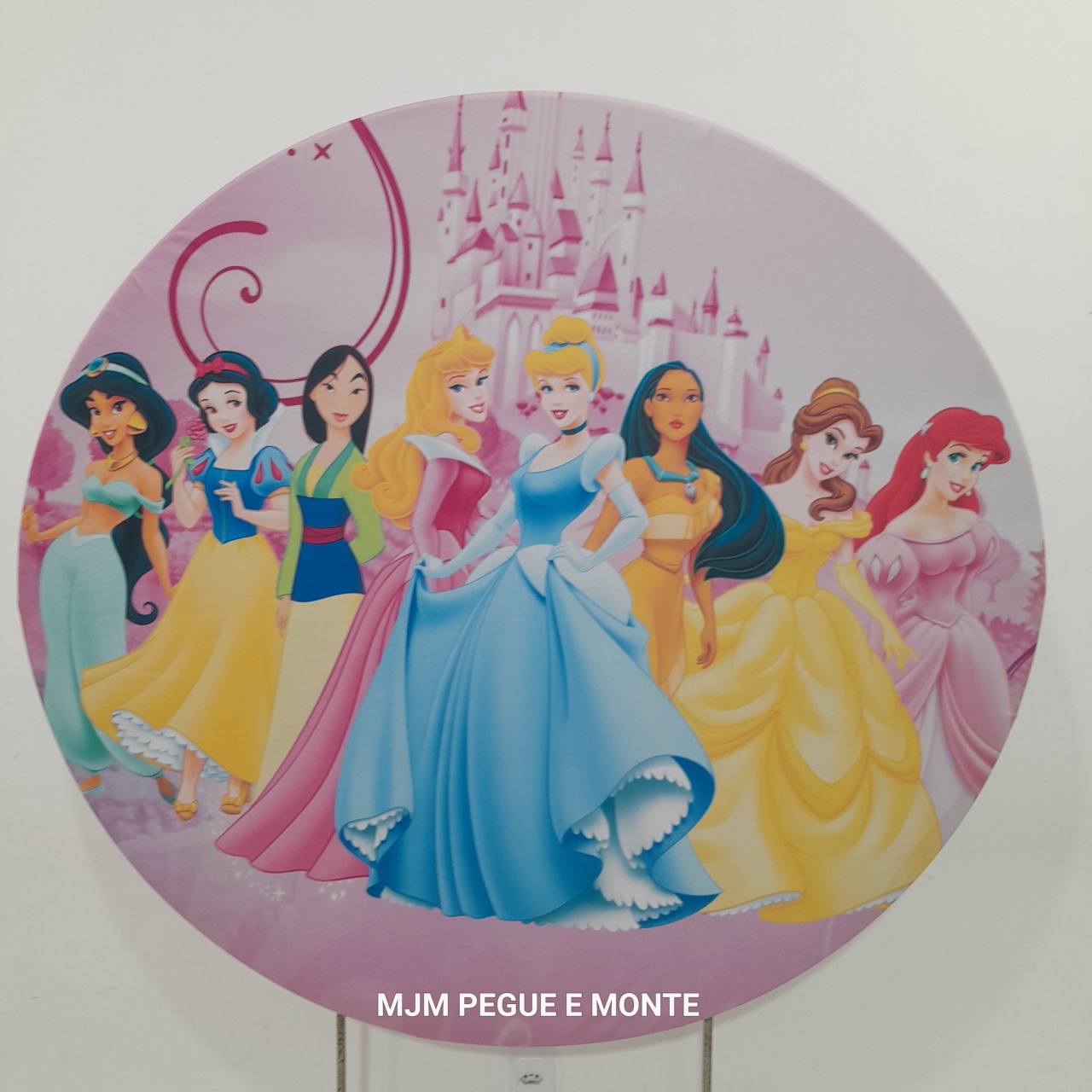 Capa Painel Redondo Princesas - MJM PEGUE E MONTE