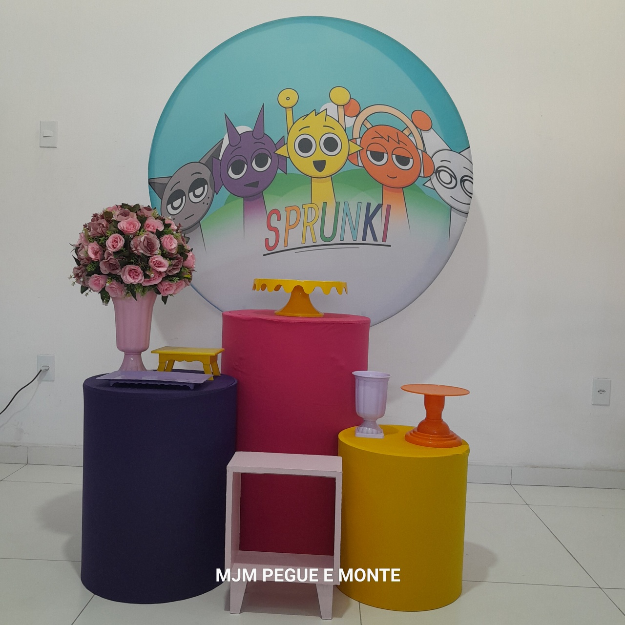 Kit Esmeralda Sprunki Menina - MJM PEGUE E MONTE
