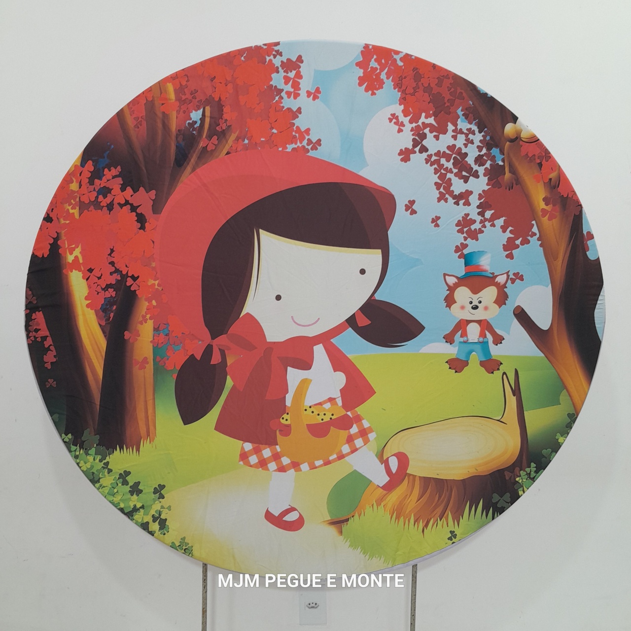 Capa Painel Redondo Chapeuzinho Vermelho - MJM PEGUE E MONTE