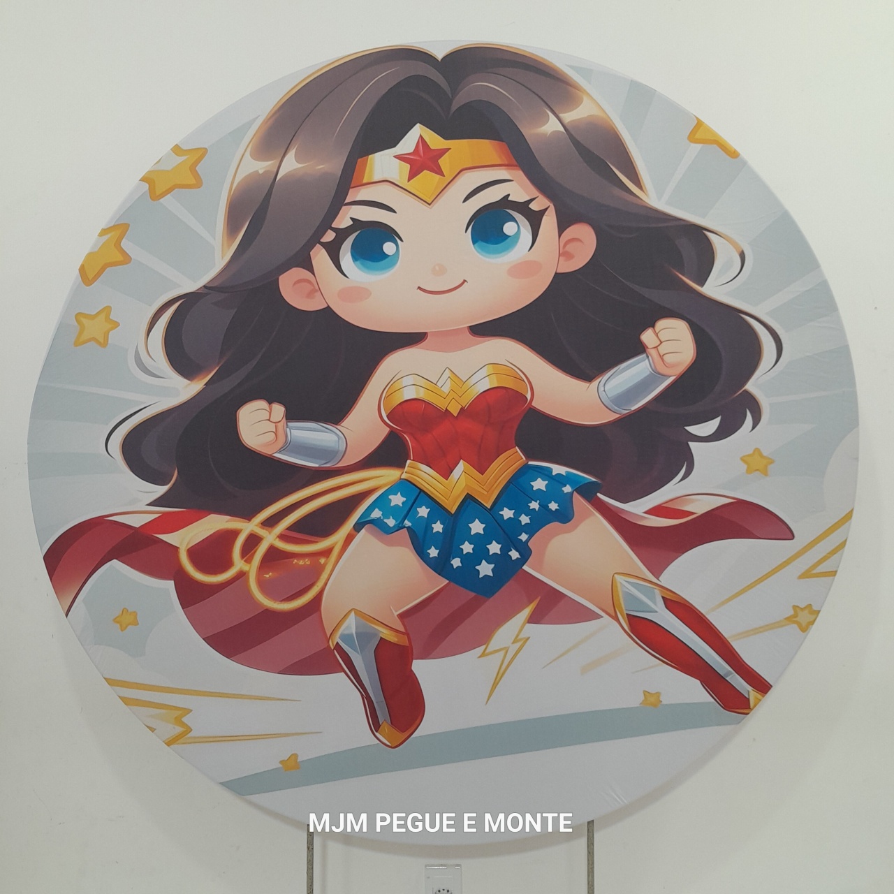 Capa Painel Redondo Mulher Maravilha Cute - MJM PEGUE E MONTE