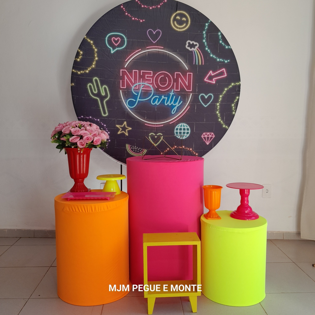 Kit Esmeralda Neon 01 - MJM PEGUE E MONTE