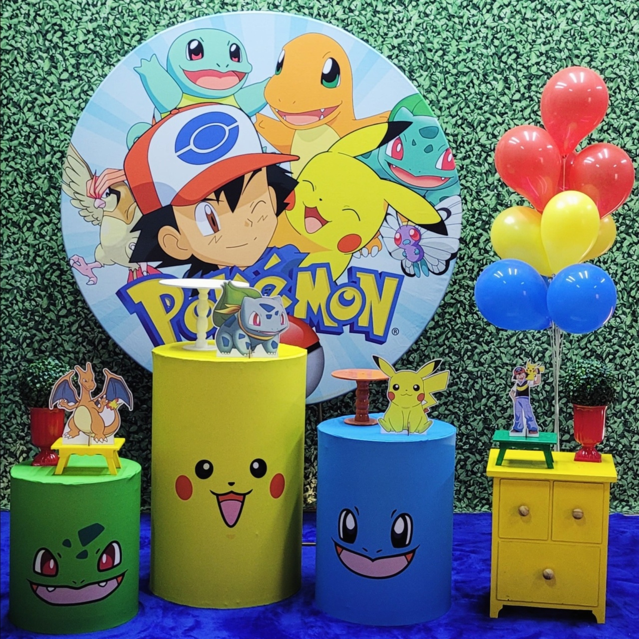 Pokémon - Kit Ouro    - Up Decor Pegue e Monte