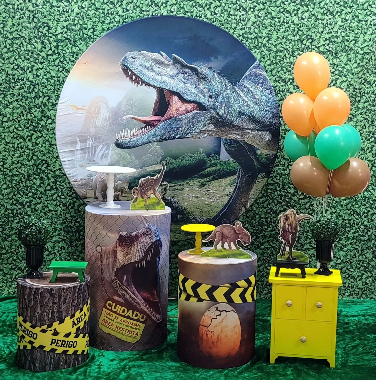 Dinossauro - Kit Ouro    - Up Decor Pegue e Monte