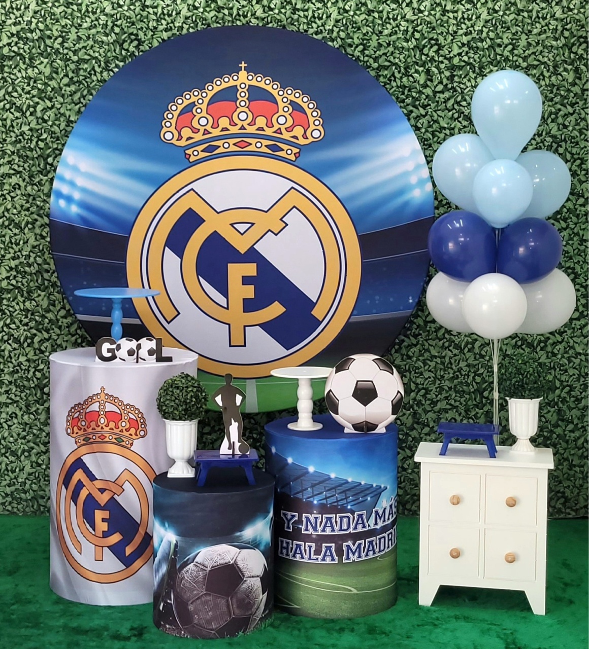 Real Madrid - Kit Ouro  - Up Decor Pegue e Monte