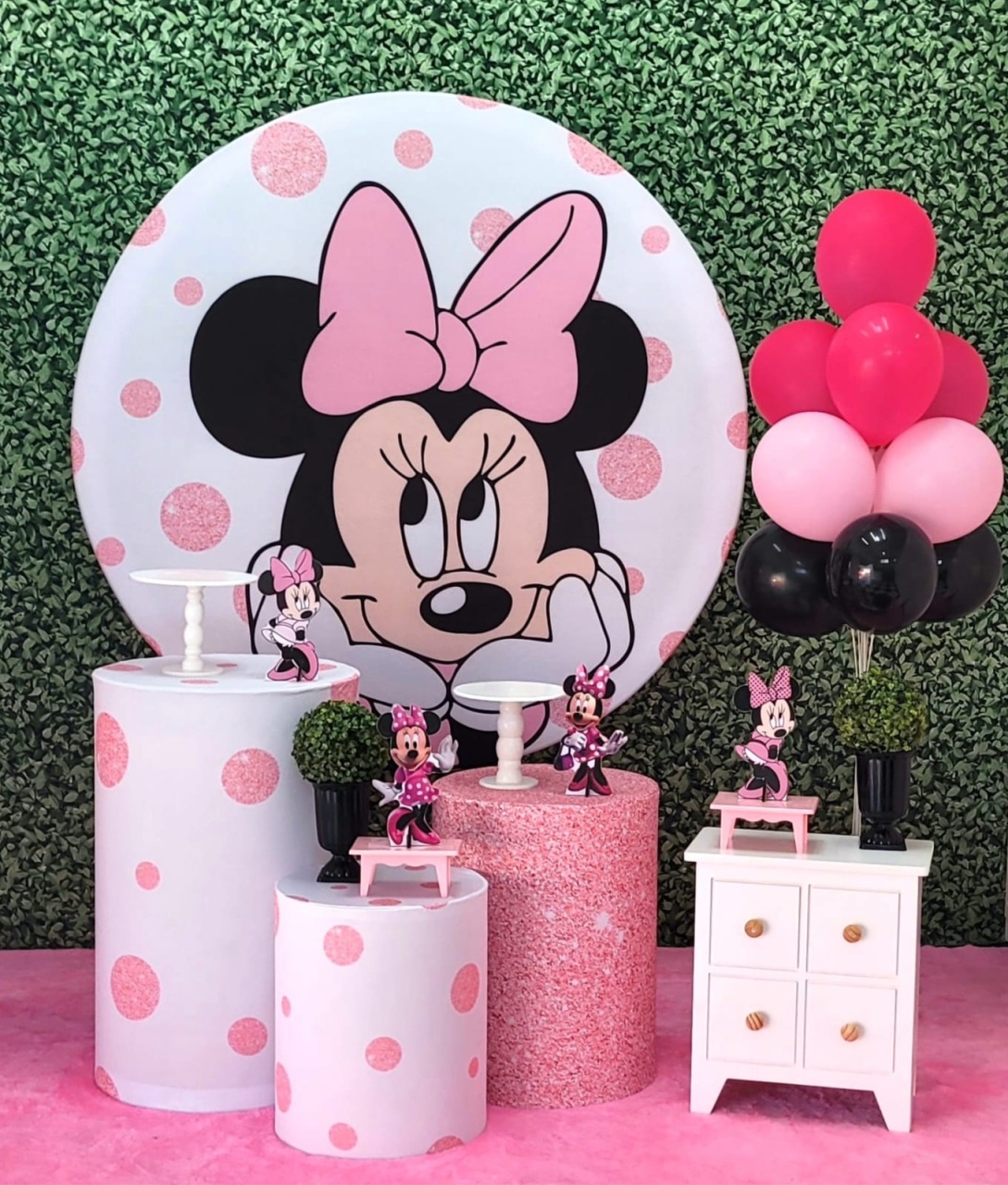Minnie Rosa Mod.2 - Kit Ouro - Up Decor Pegue e Monte