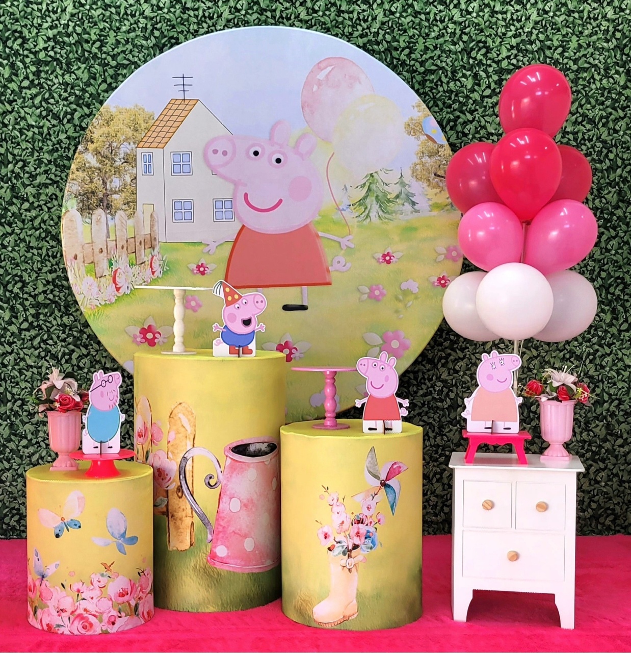 Peppa Pig (2) - Kit Ouro  - Up Decor Pegue e Monte