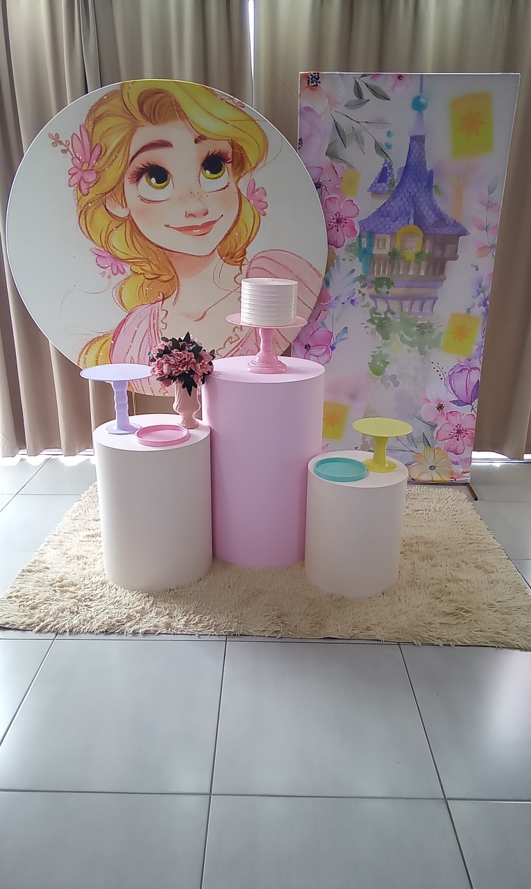 Rapunzel B2 - Cenário Mágico Festa
