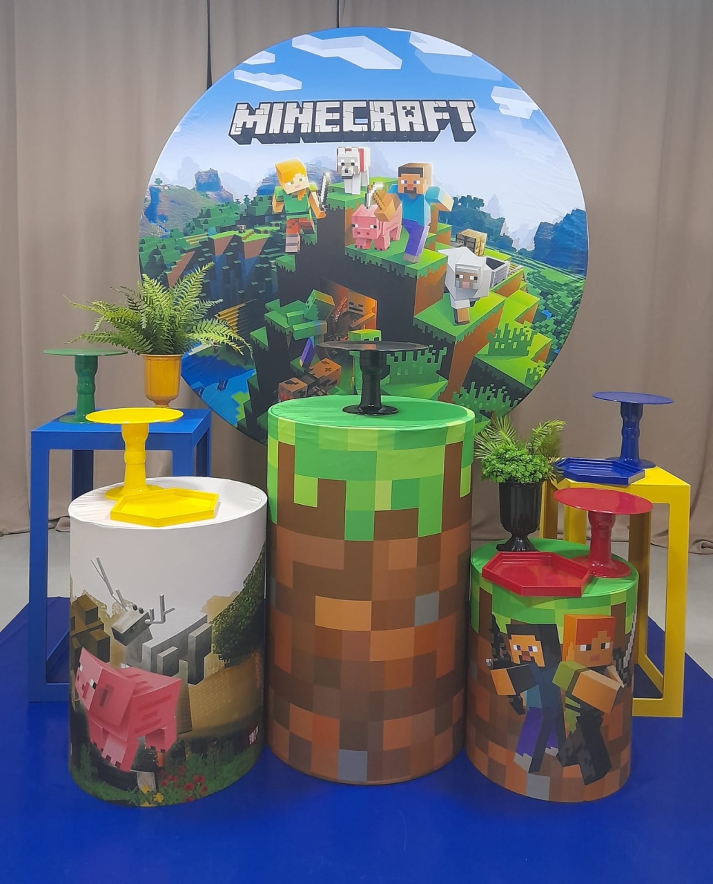 Minecraft 2 A - Cenário Mágico Festa
