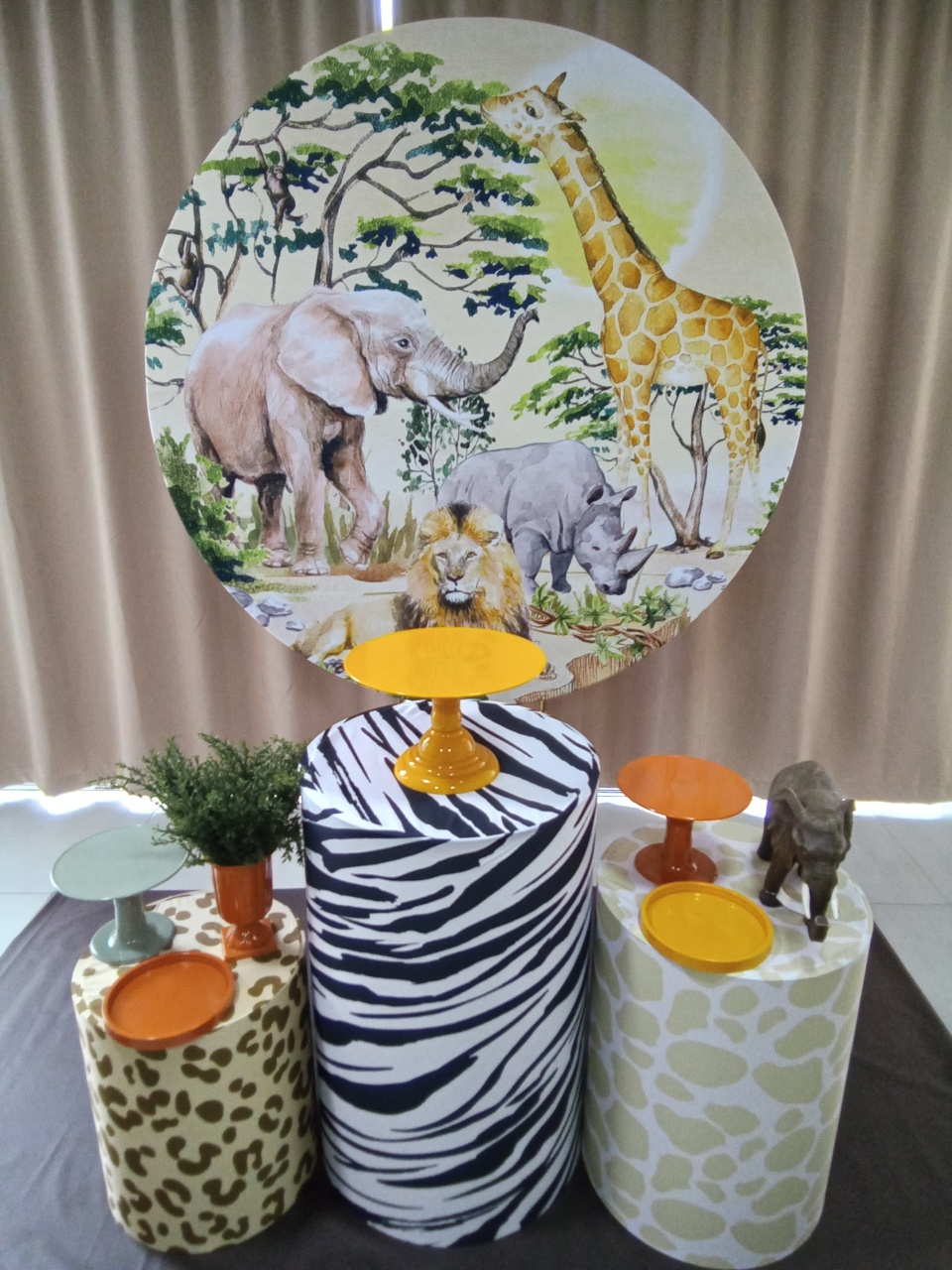 Safari 1 - Cenário Mágico Festa