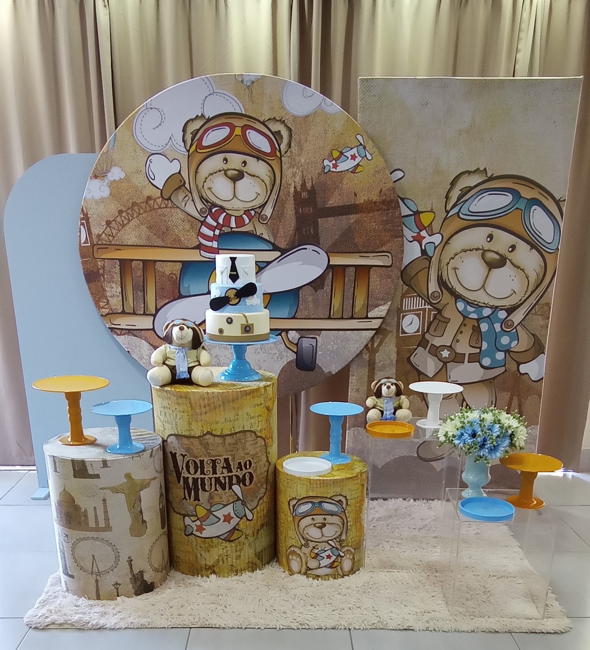 Urso Aviador Decor - Cenário Mágico Festa