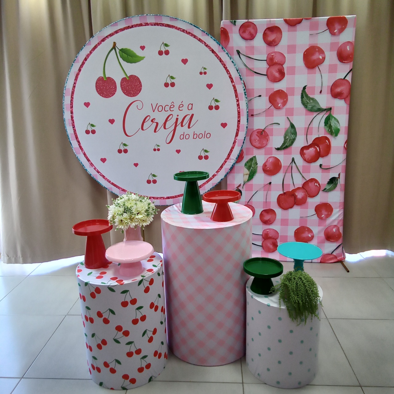 Cerejinha 2 - Cenário Mágico Festa