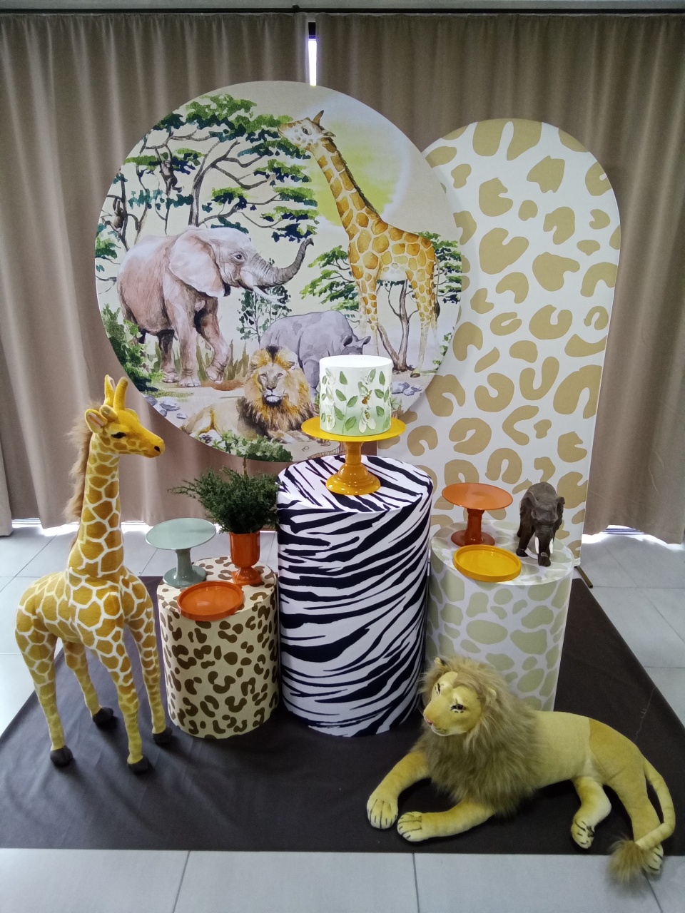 Safari 2 A - Cenário Mágico Festa
