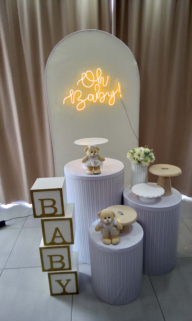 Bege B1 - Cenário Mágico Festa
