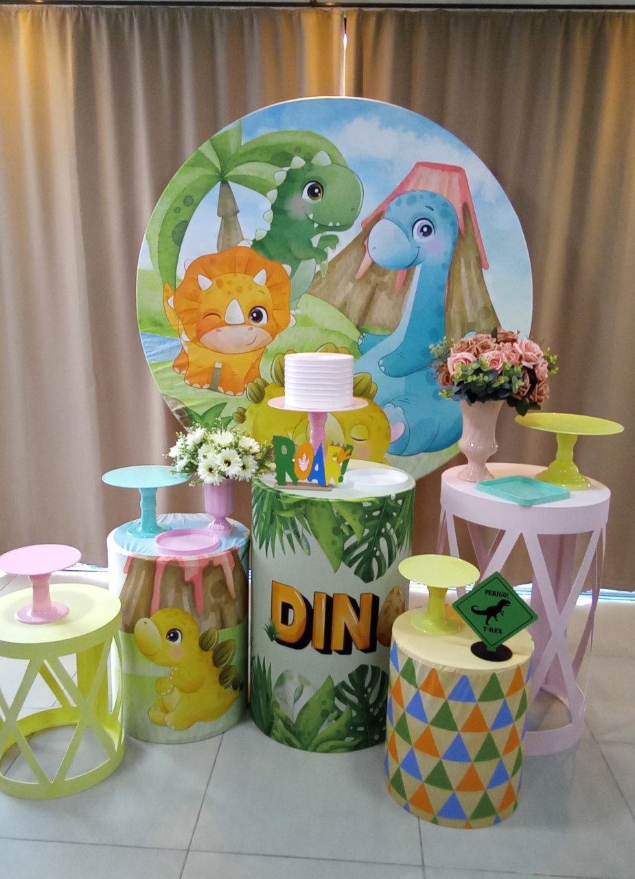 Dino Baby A2 - Cenário Mágico Festa