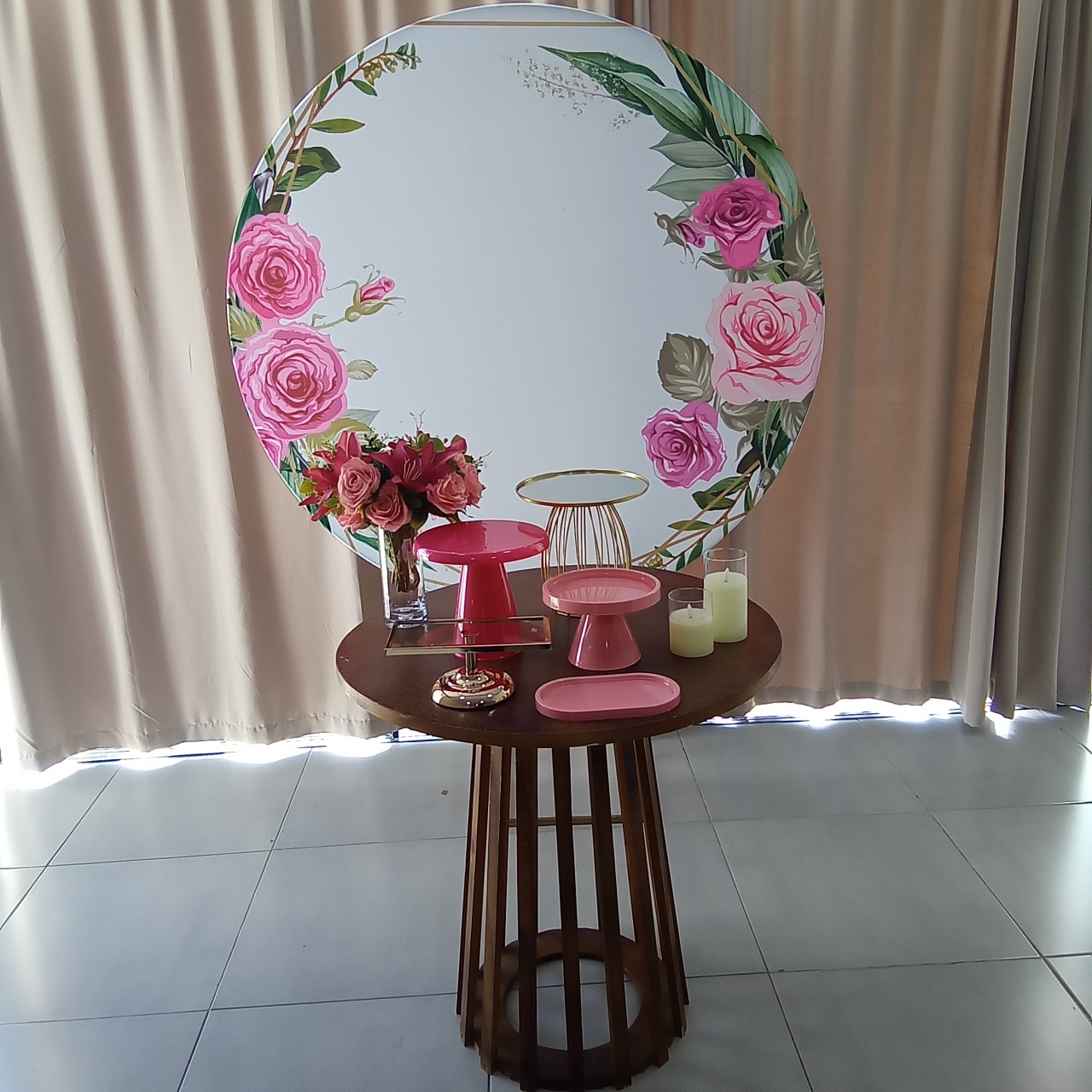 Floral Rosas 5 - Cenário Mágico Festa